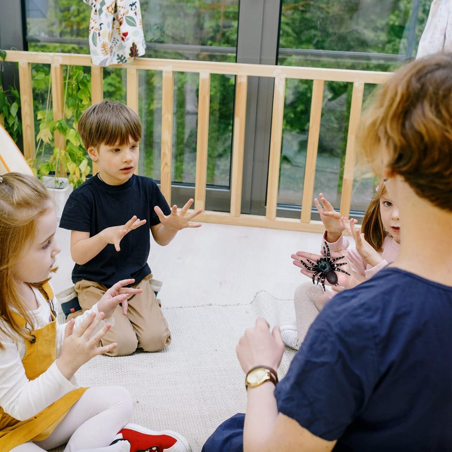 Araña Realista Uelfbaby para Halloween y Bromas - 10.49x10cm