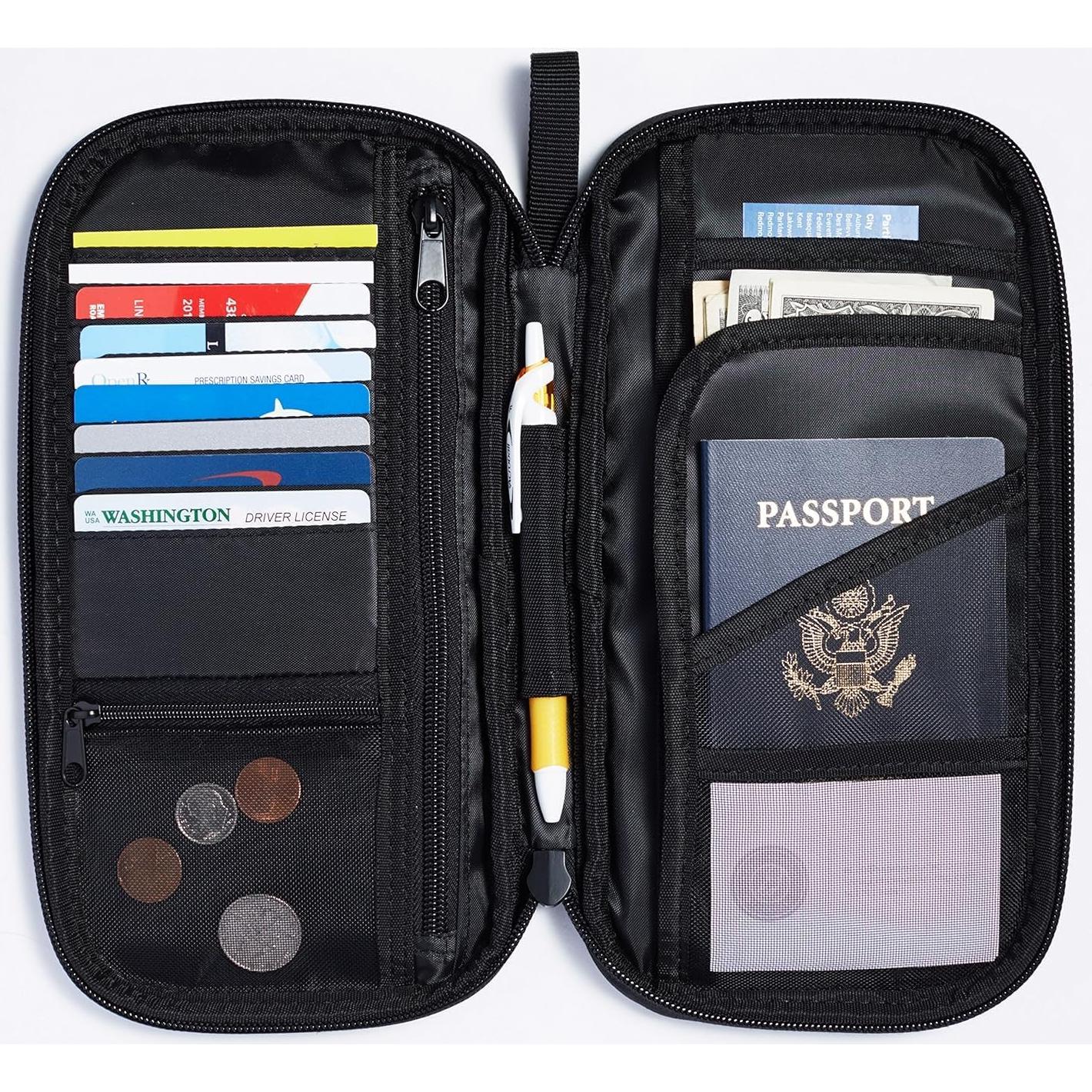 Billetera organizadora de pasaporte Amazon Basics RFID 26x14cm