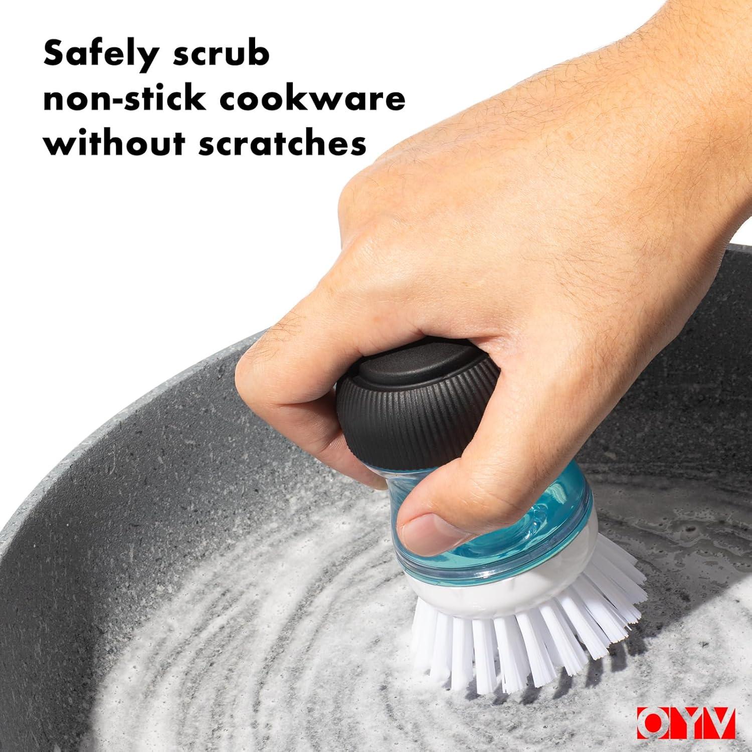 Cepillo de Palma OYV con Dispensador de Jabón y Repuesto