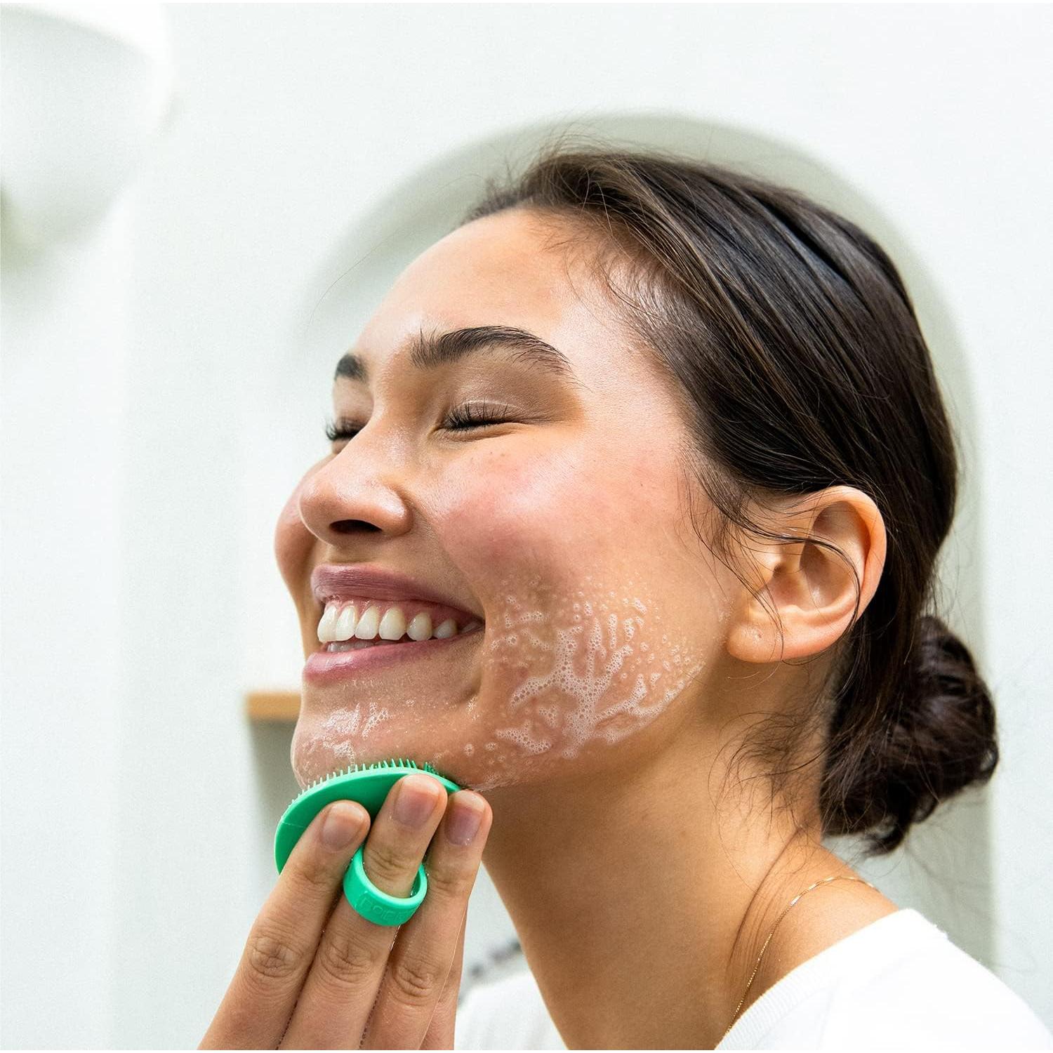 Cepillo Facial Exfoliante Boie USA Rosa - Hipoalergénico y Duradero