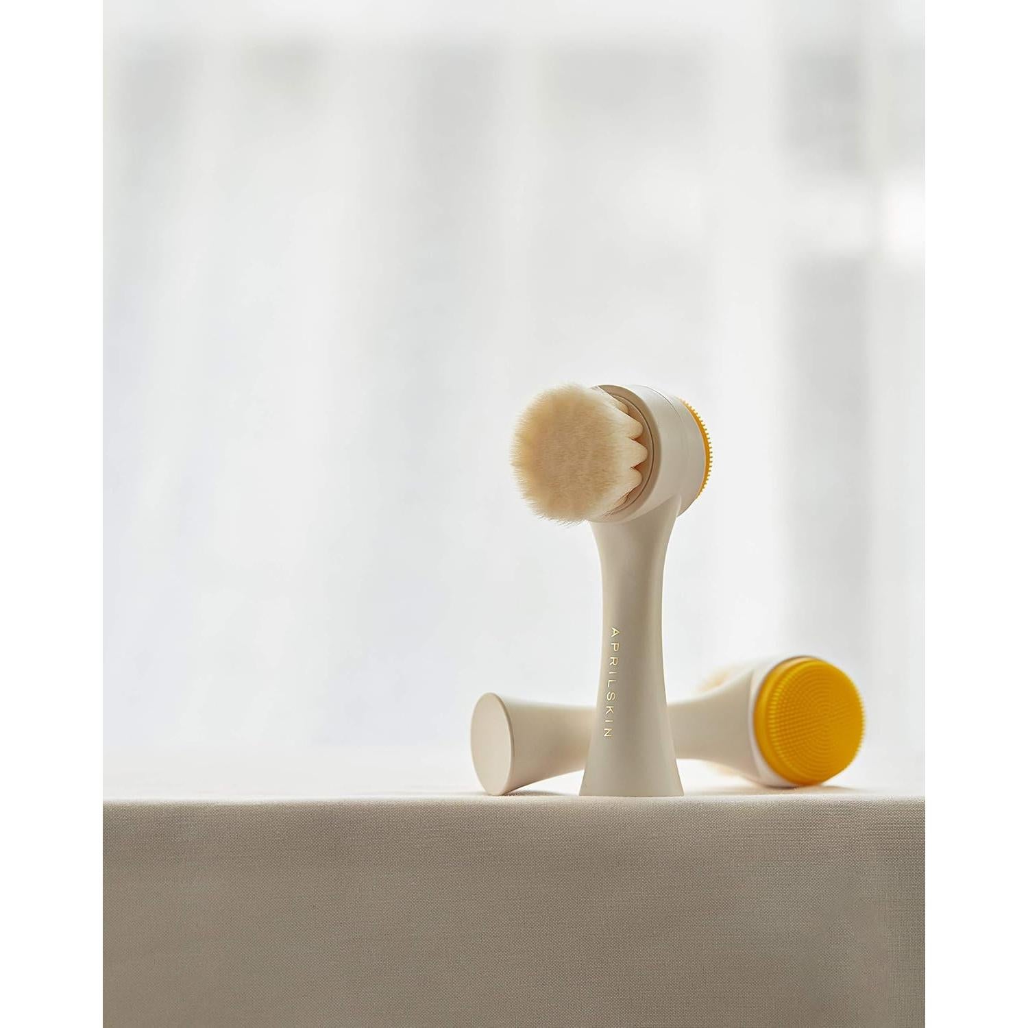 Cepillo de Limpieza Facial Dupla APRILSKIN - Cerdas Microfinas