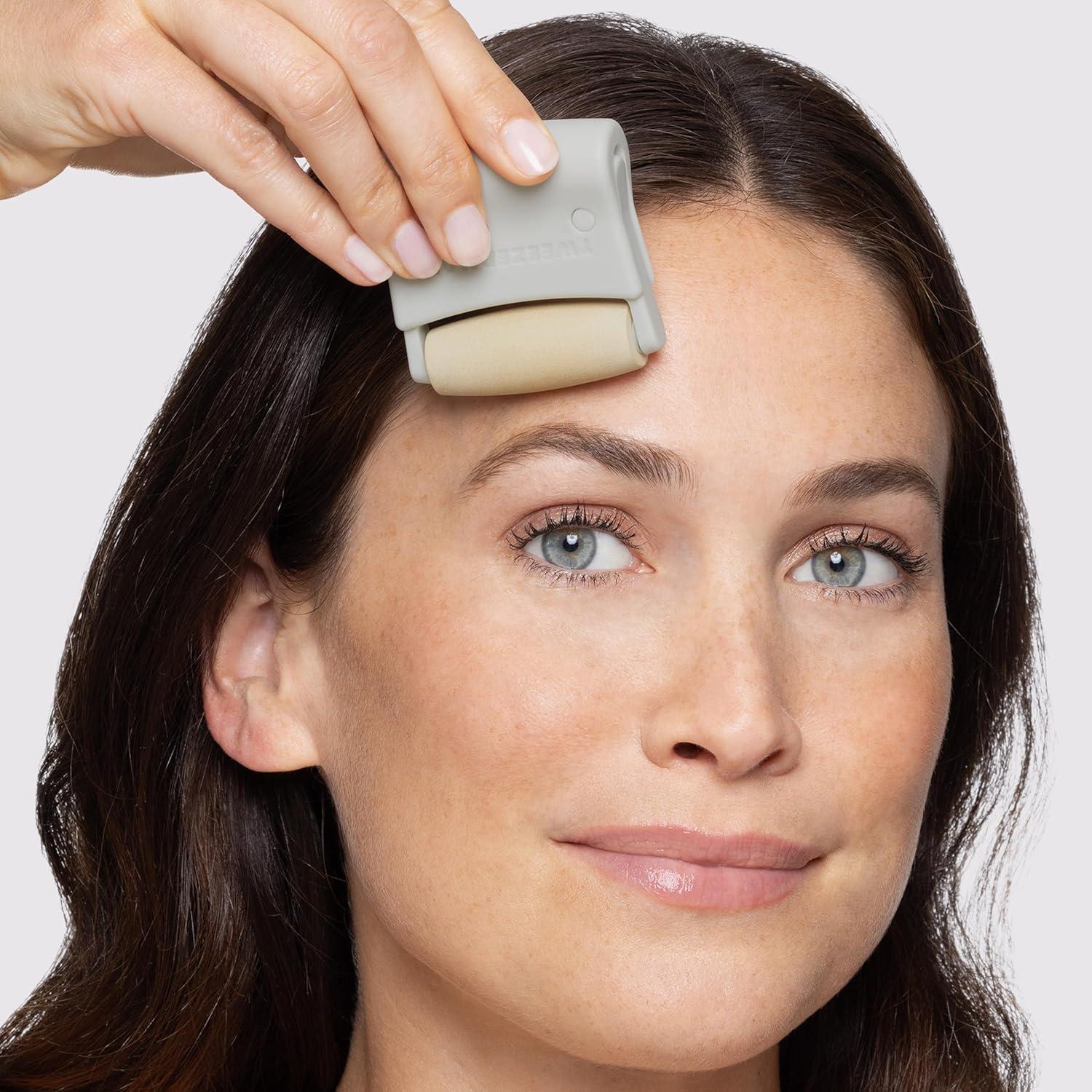 Juego de Rodillos Faciales 3-en-1 Tweezerman - Masaje, Exfoliación y Absorción