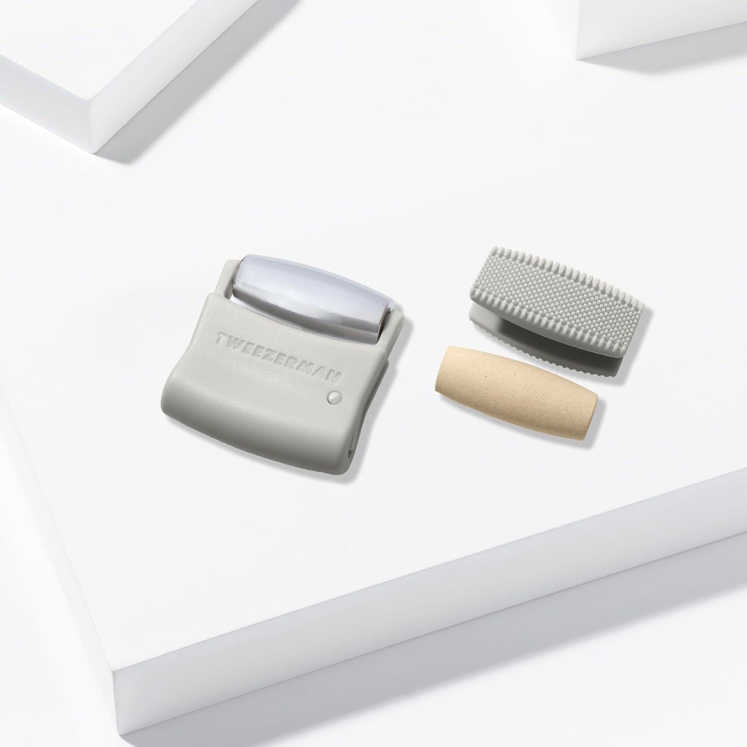 Juego de Rodillos Faciales 3-en-1 Tweezerman - Masaje, Exfoliación y Absorción