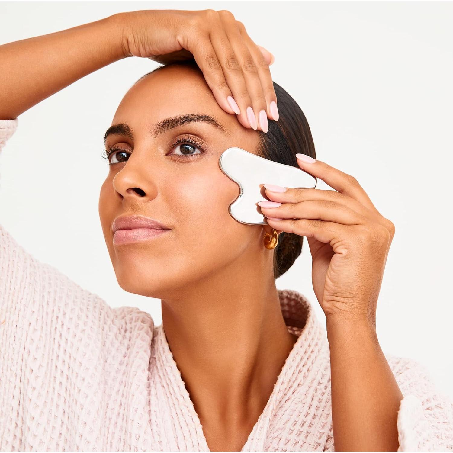 Herramienta Gua Sha Wonderskin Liquid Gym para Masaje Facial