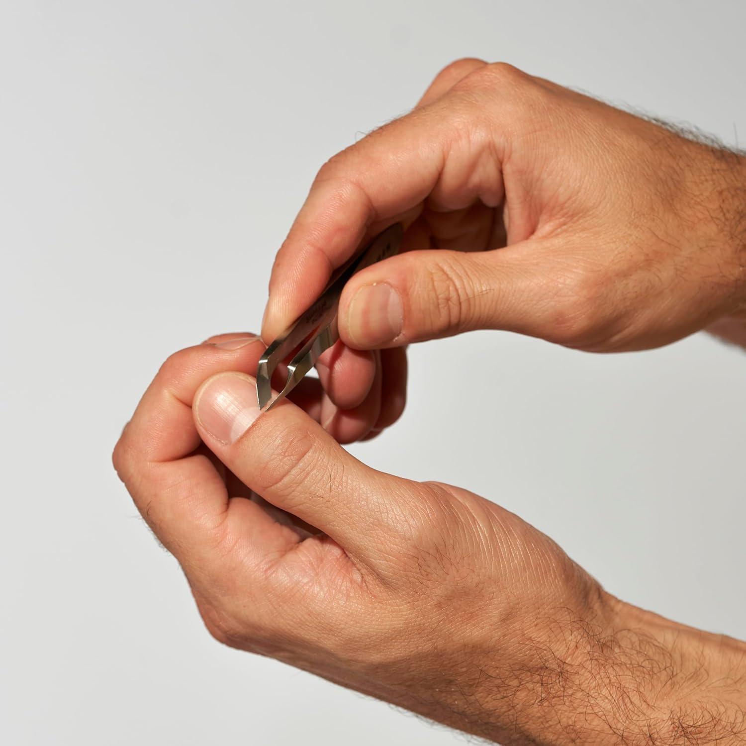 Tijeras Mini para Uñas y Cutículas Tweezerman - Acero Inoxidable