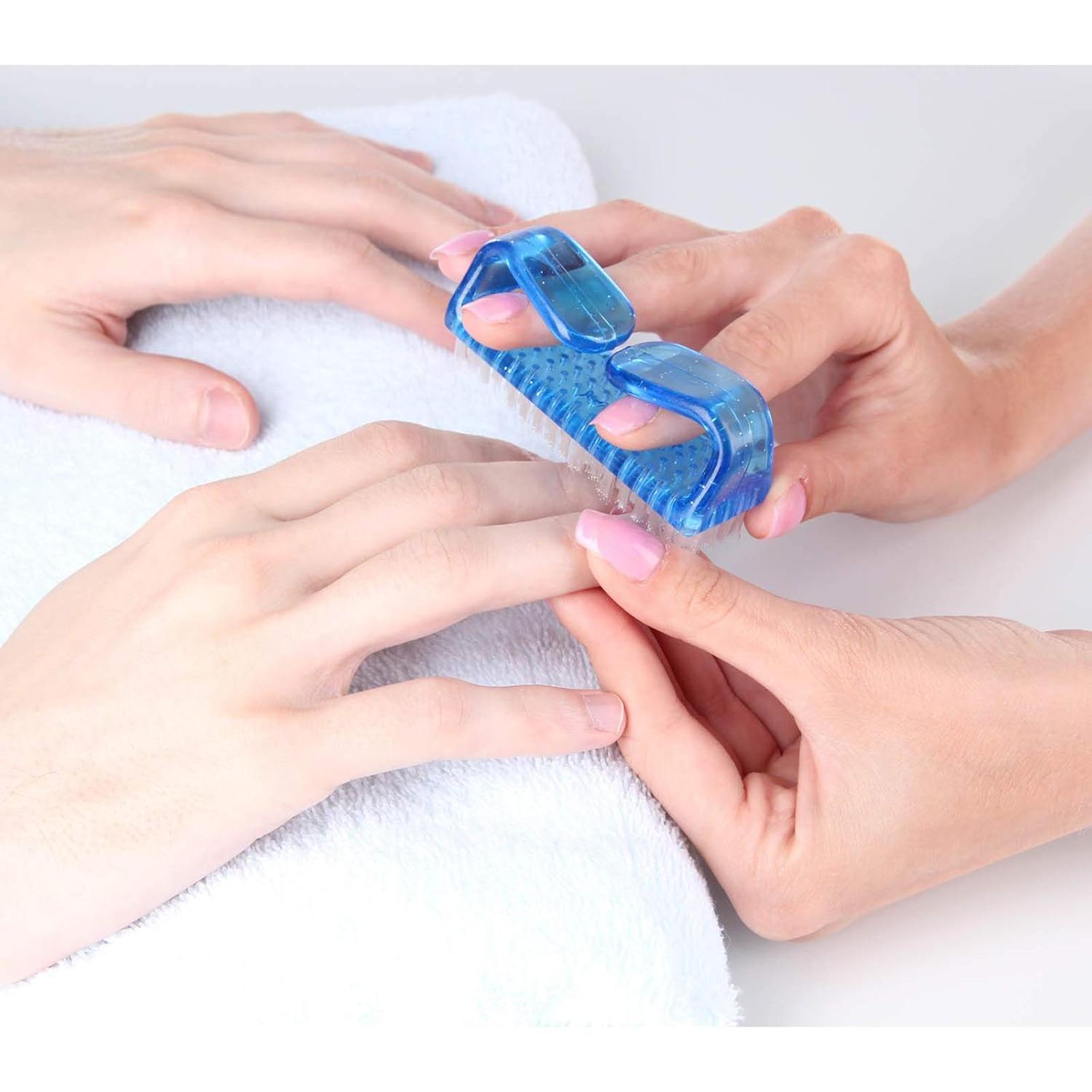 Paquete de 6 cepillos de limpieza de uñás Qeedy - Multicolor