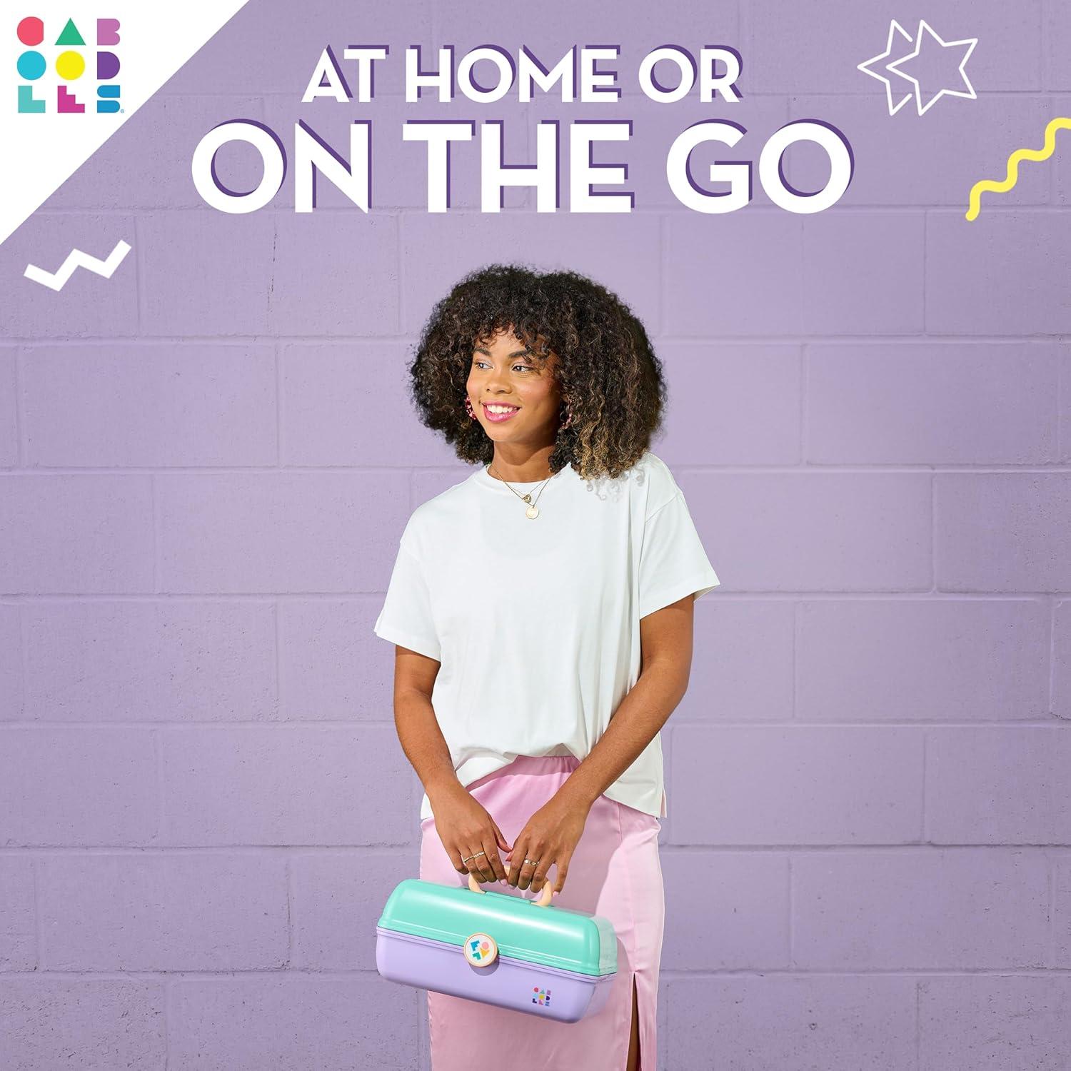 Estuche Cosmético Caboodles Chica En Movimiento Verde Mar