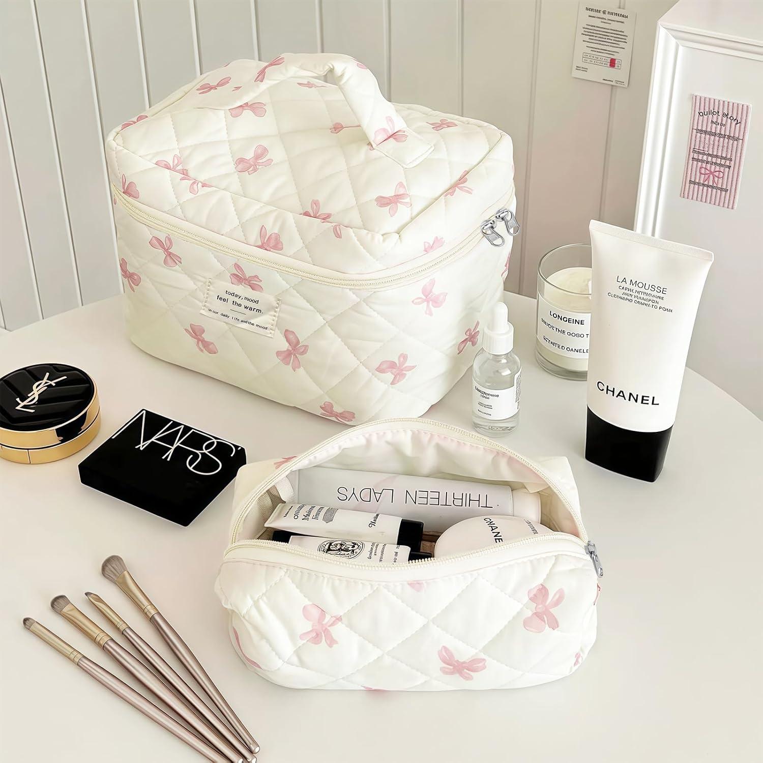 Bolsa de Maquillaje Acolchada Quilted Pinkbow 1 - 4 Piezas Rosa