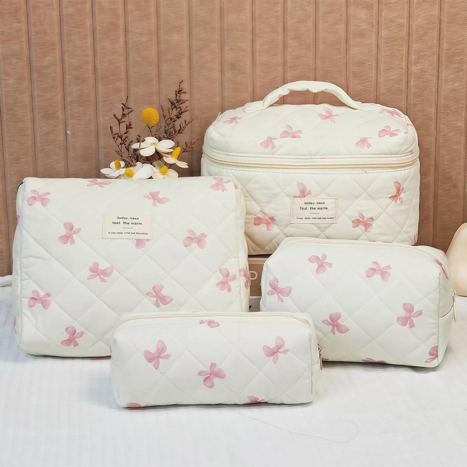 Bolsa de Maquillaje Acolchada Quilted Pinkbow 1 - 4 Piezas Rosa