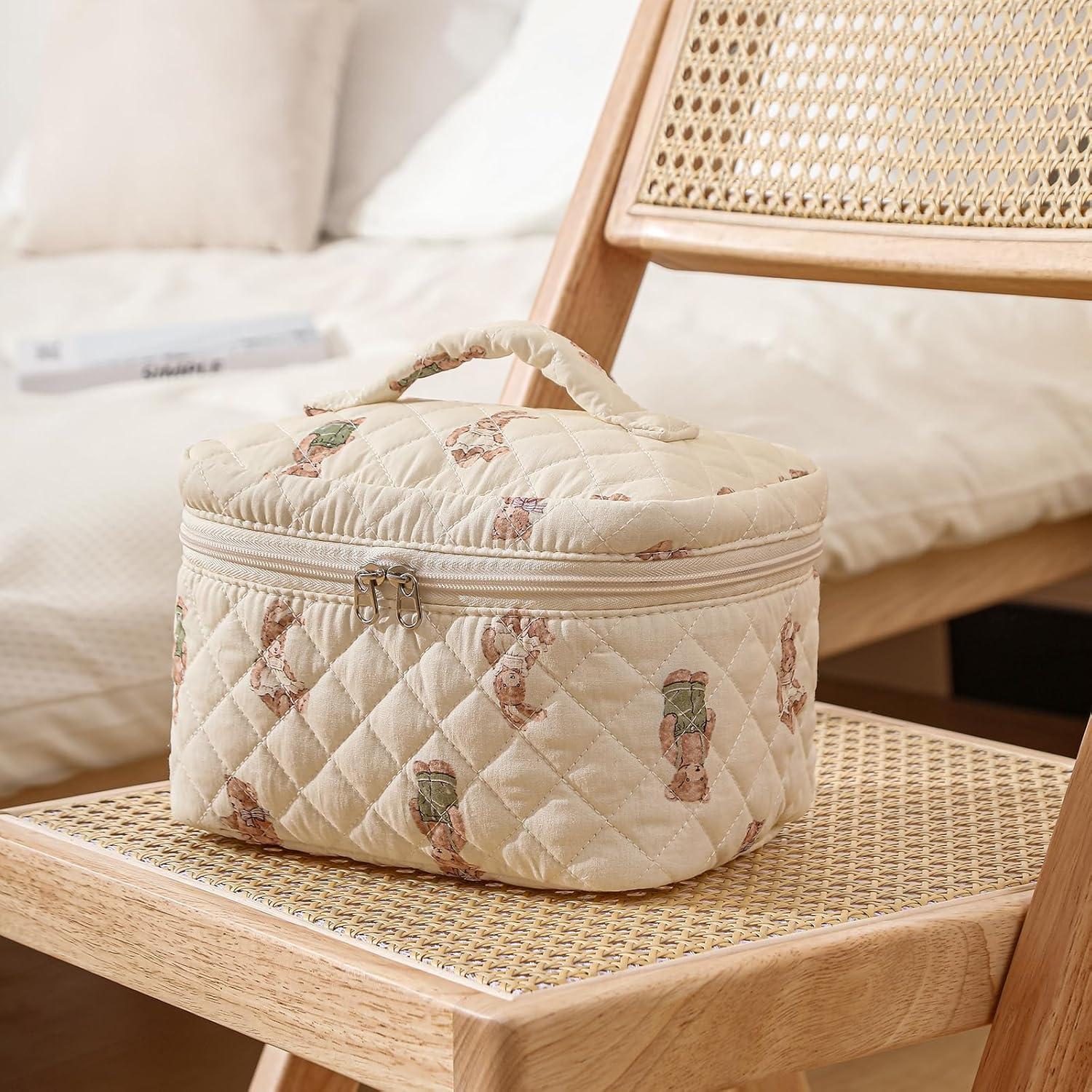 Set de 2 Bolsas de Maquillaje Acolchadas Uekeboag Floral