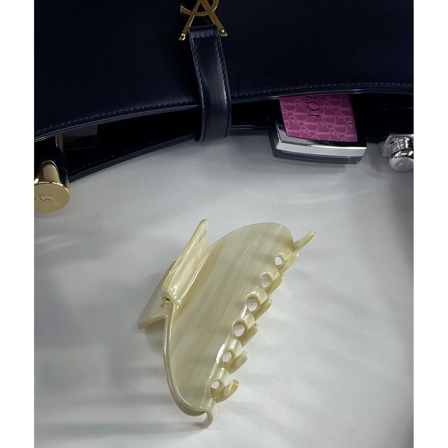 Garras de Pelo Duraderas Hana Mia 10.16 cm Crema para Cabello Grueso