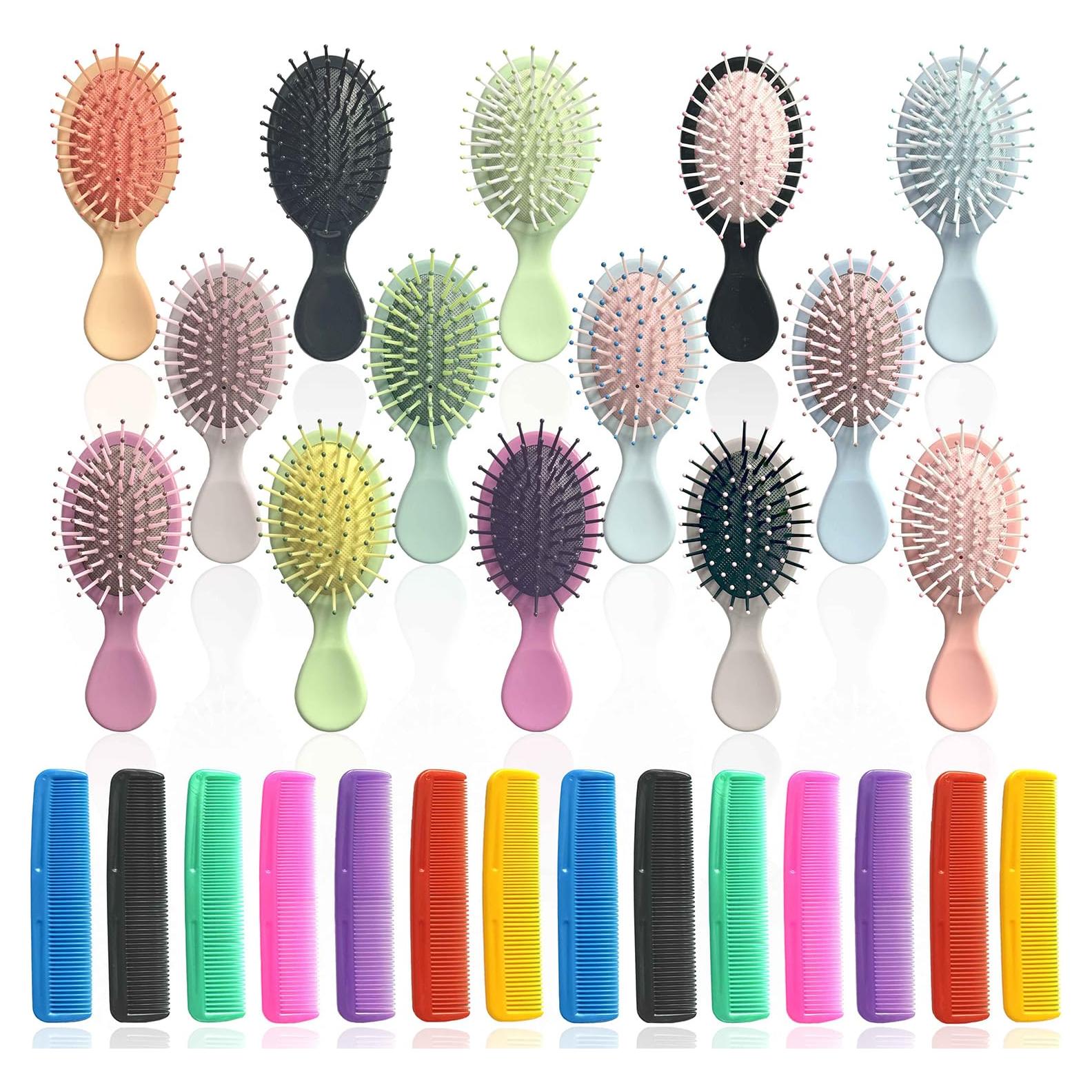 Set de 28 Mini Cepillos y Peines Desenredantes Goiio