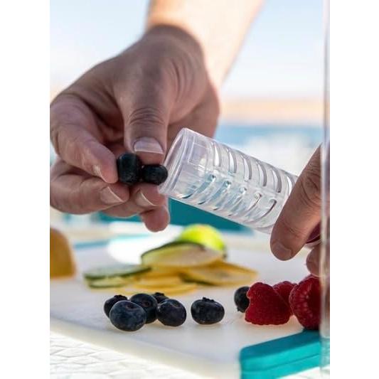 Botella de Agua Love Island 740 ml con Infusor de Frutas