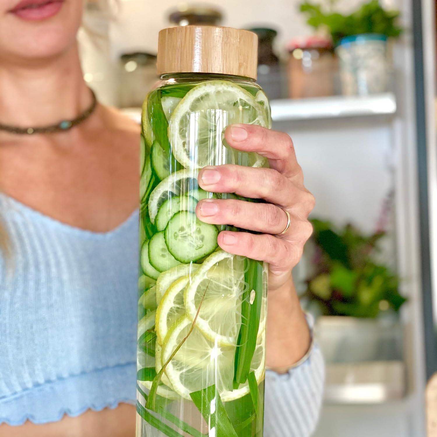 Botella de Agua de Vidrio Mayu 1.5L con Tapa de Bambú