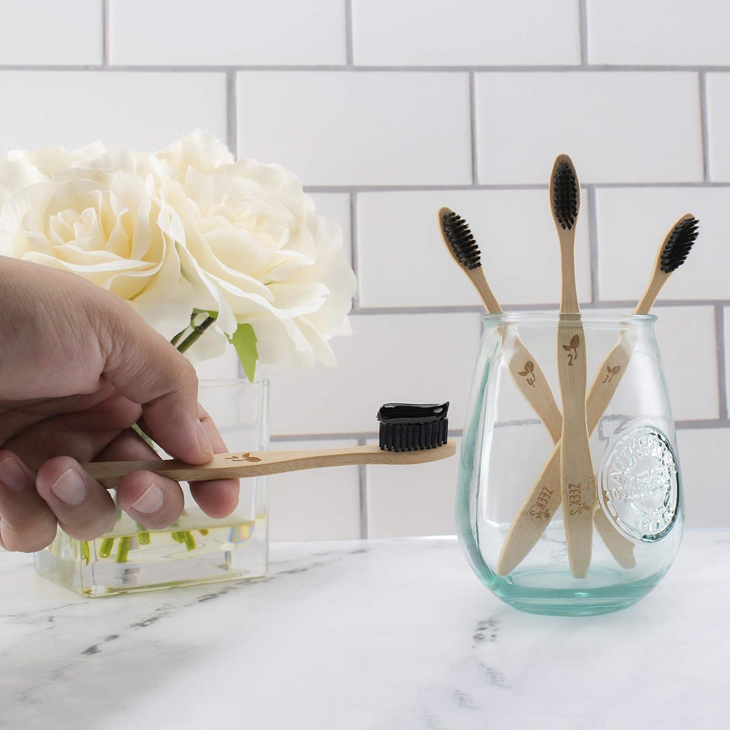 Cepillos de Dientes de Bambú Ecológicos Zeek's Naturals - 4 Unidades