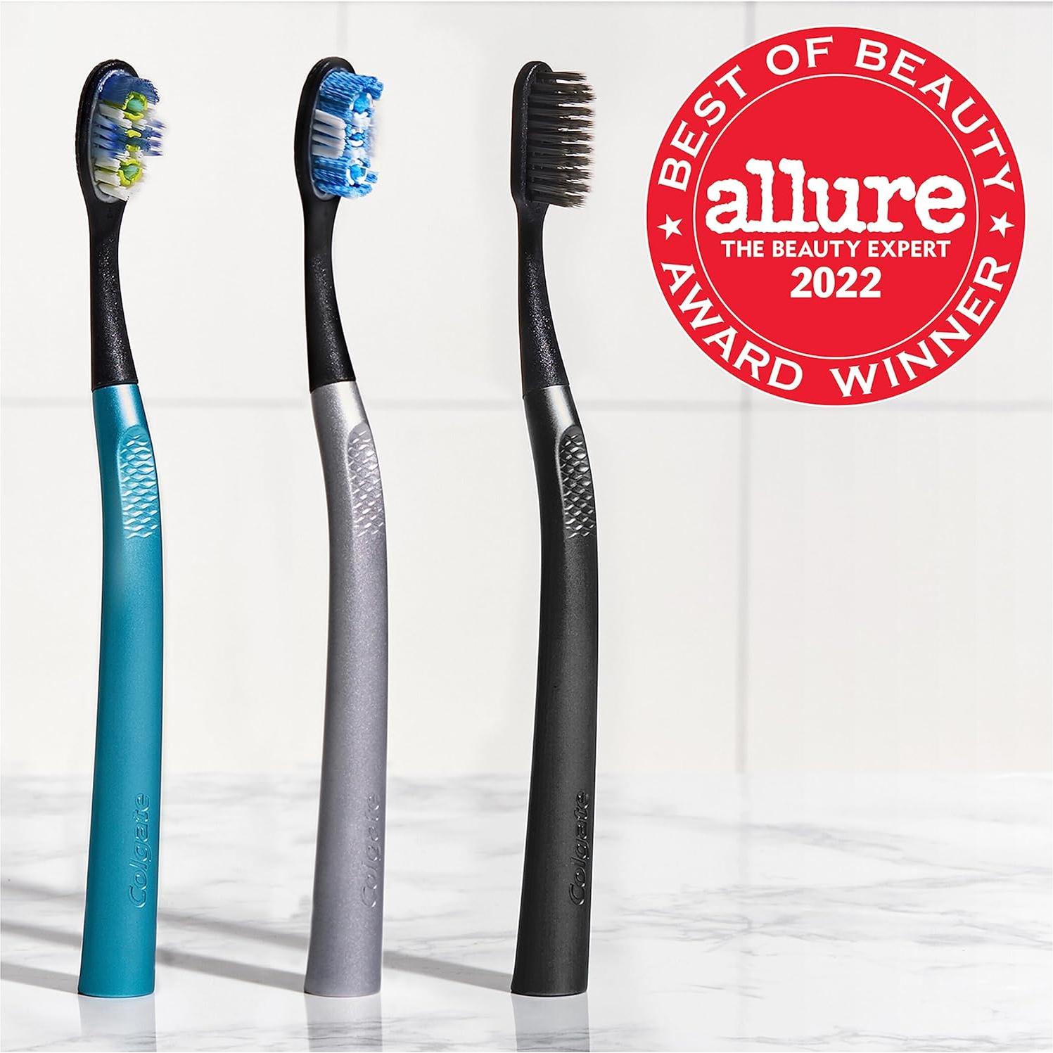 Kit de Cepillo de Dientes Colgate Keep Charcoal con 2 Cabezas