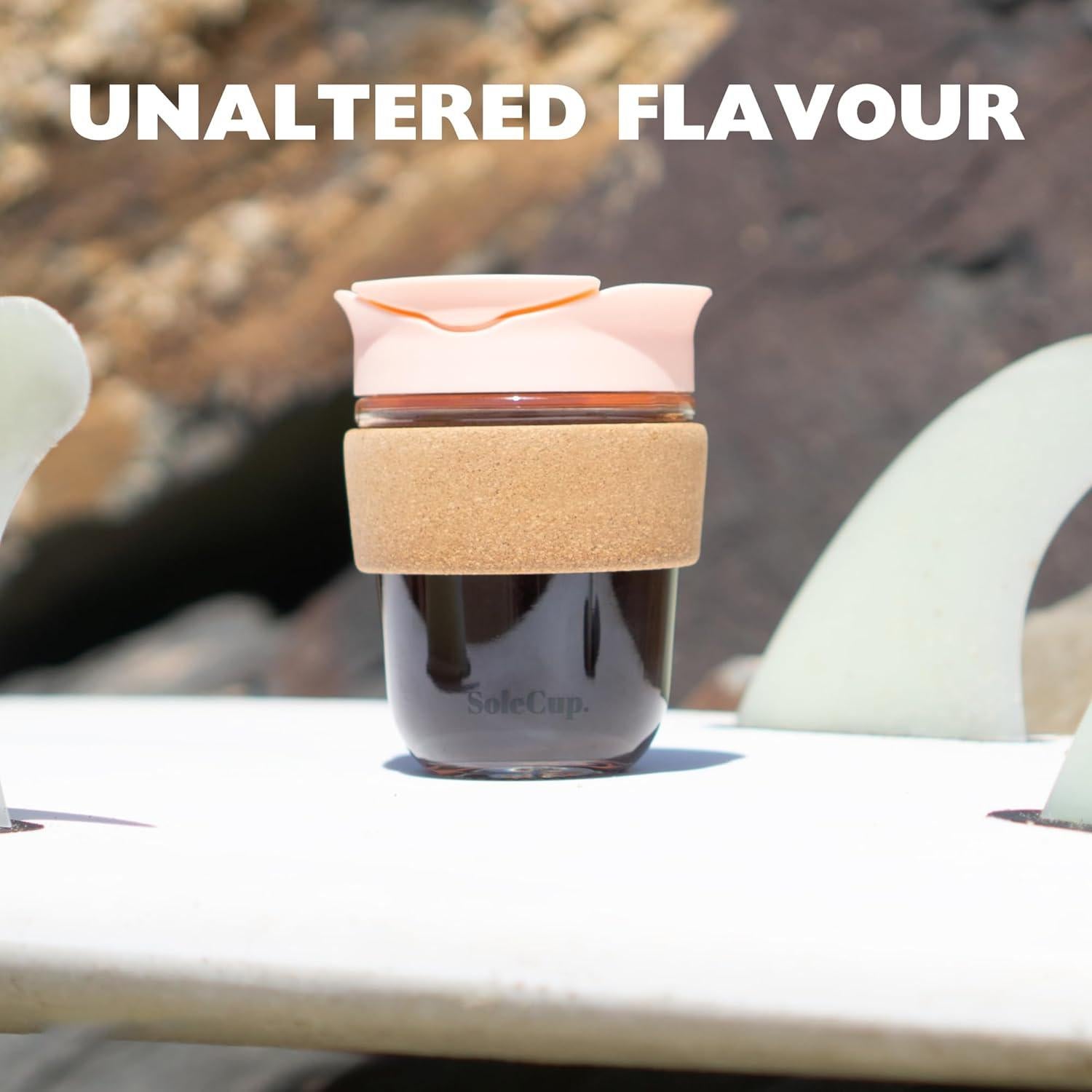 Taza de Viaje de Vidrio SoleCup 340ml Rosa Aislada Antiderrames