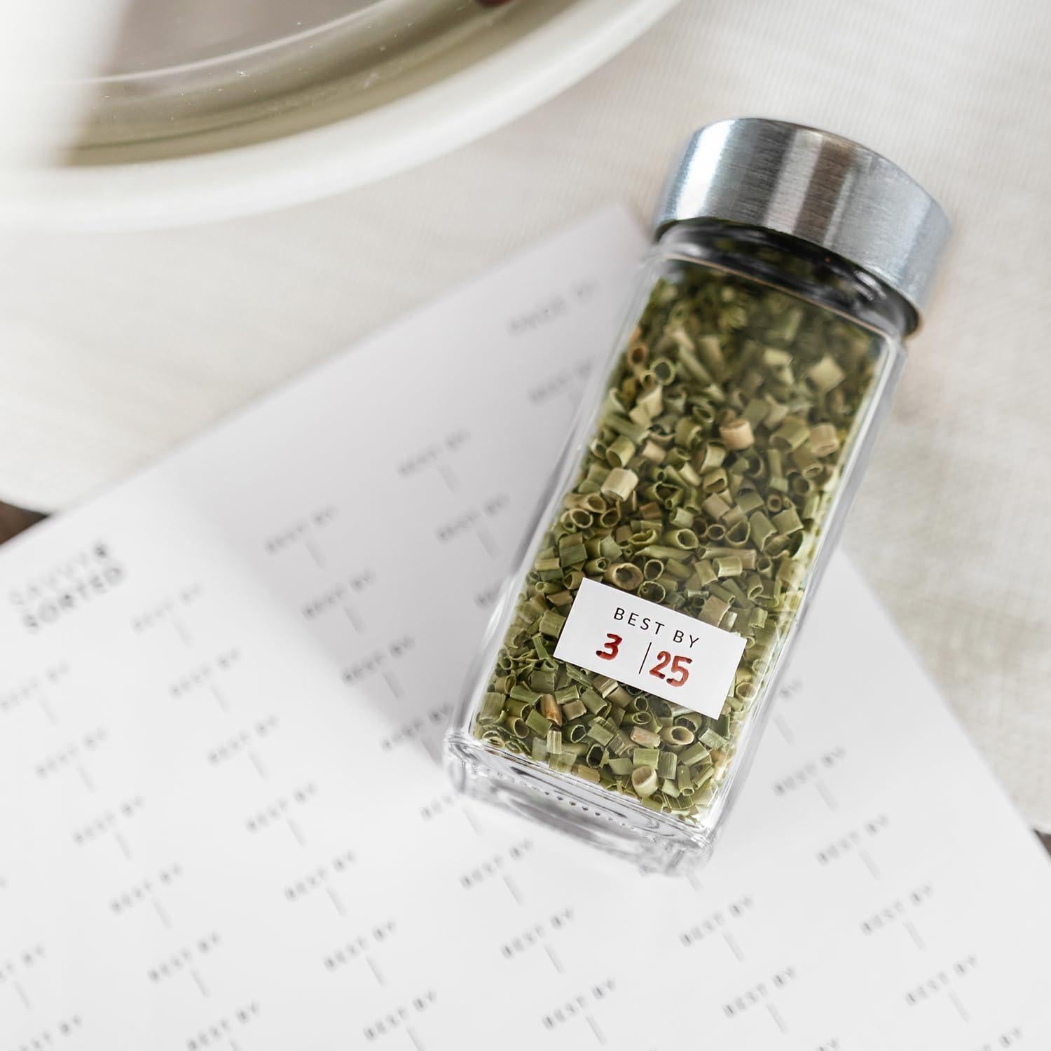 Juego de 24 Tarros de Especias de Vidrio SAVVY & SORTED 4oz