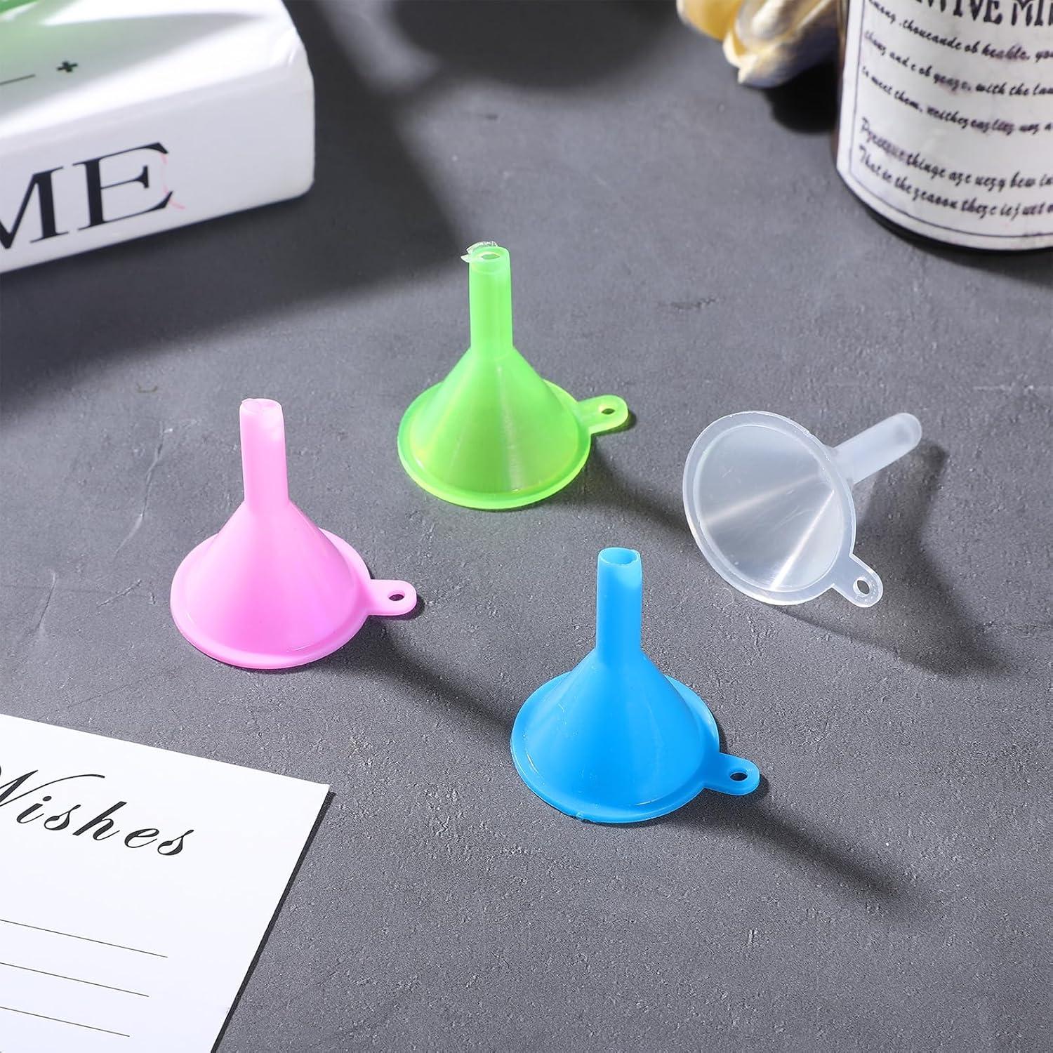 8 Embudos Pequeños Reutilizables para Cosméticos Psyqtsuary