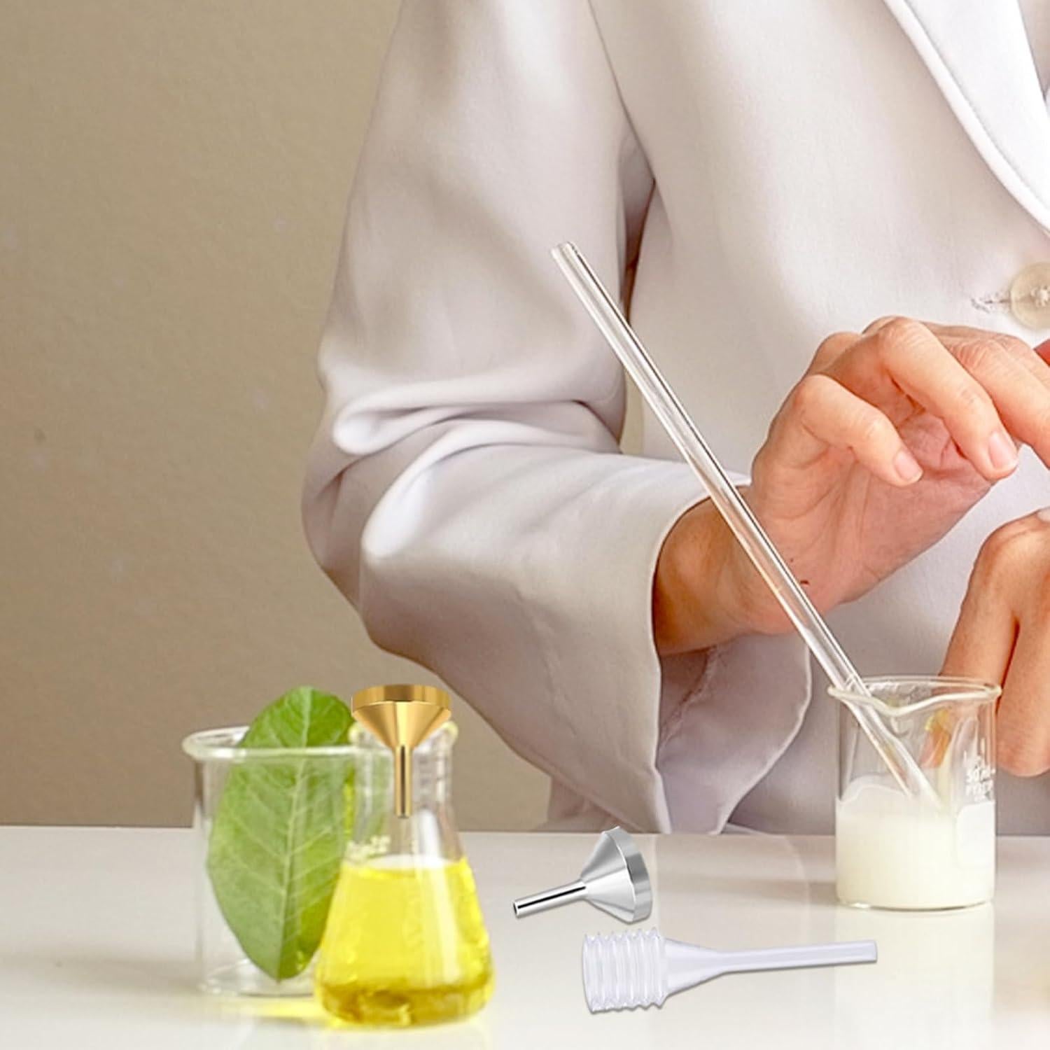 Paquete de 20 embudos metálicos pequeños Jaczora con 2 pipetas