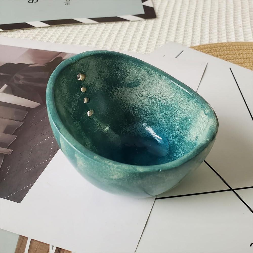 Tazón Deshojador de Hierbas Cerámica Hecho a Mano 10x8.5cm