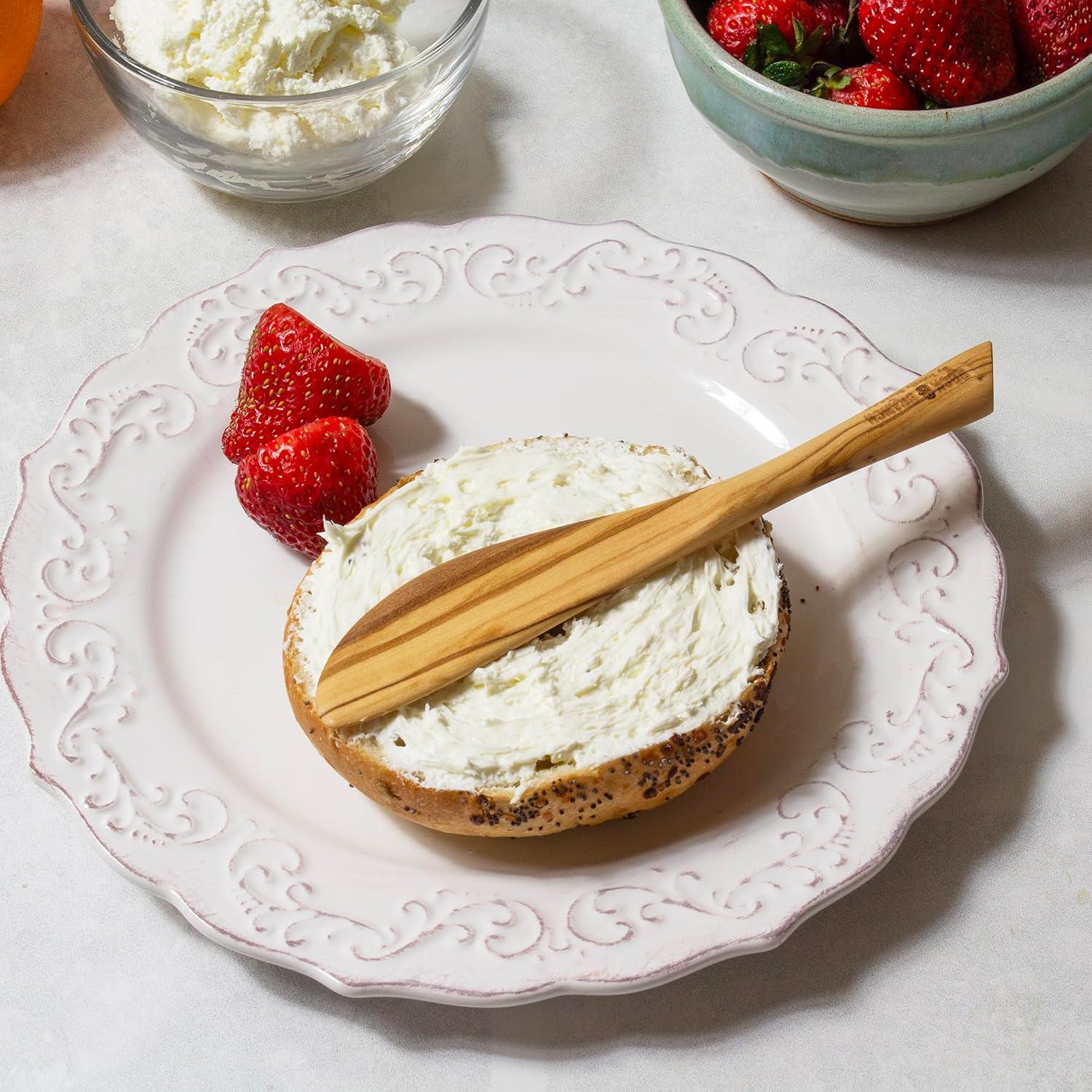 Cuchillo para Untar Queso de Madera de Olivo Totally Bamboo 17 cm