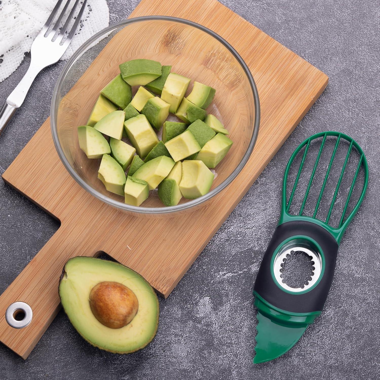 Herramienta 3 en 1 para Cortar Aguacate Linoroso Verde