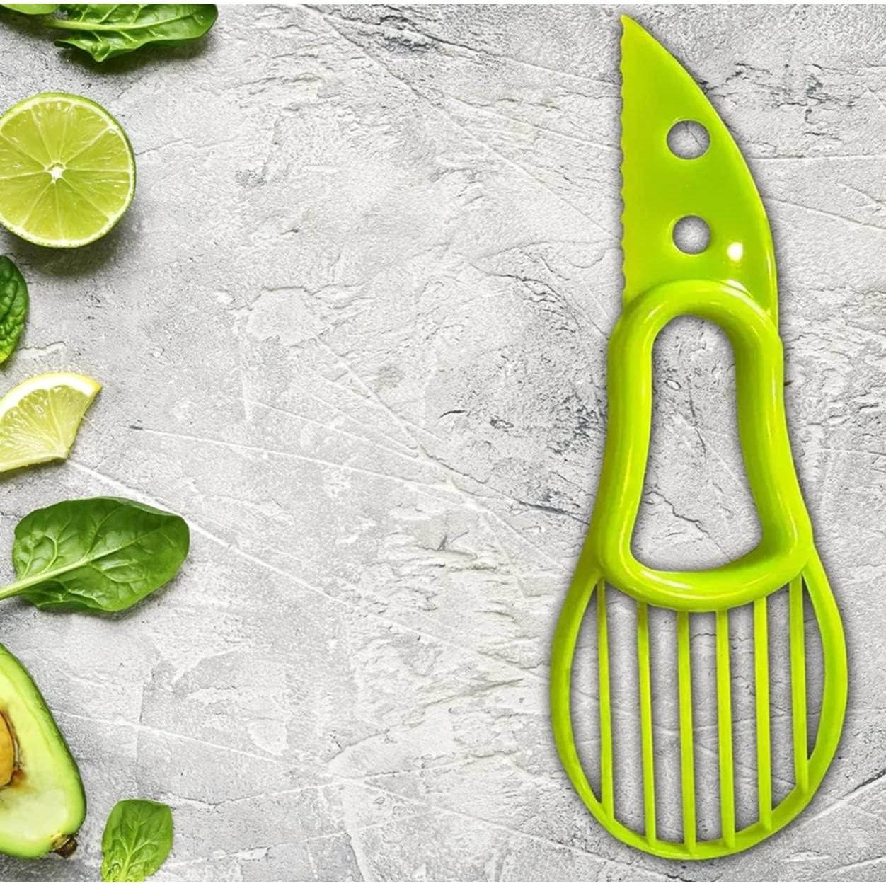Cortador de Aguacate 3 en 1 - Herramienta Verde