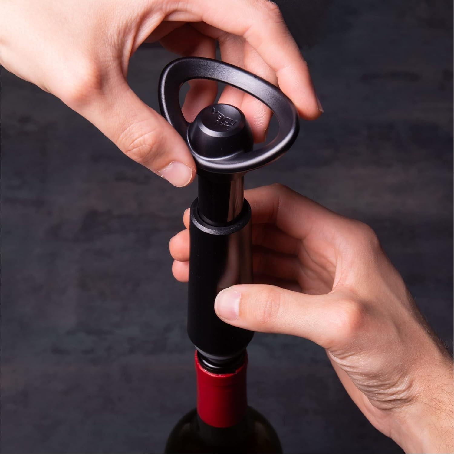Vacu Vin Wine Saver Concerto - Bomba Preservadora de Vino con 4 Tapones