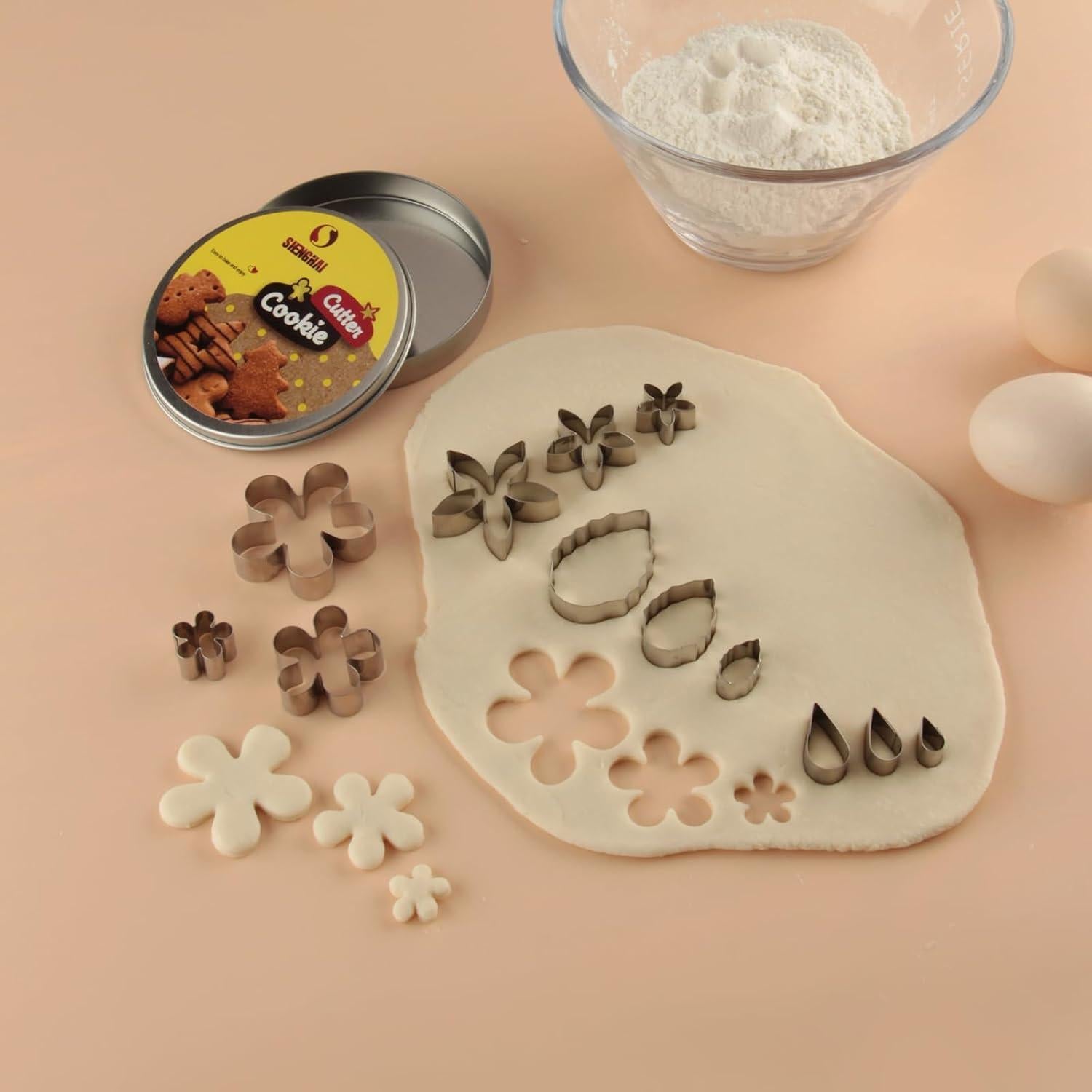Juego de 12 Cortadores de Galletas Mini Flor y Hoja SurgeHai