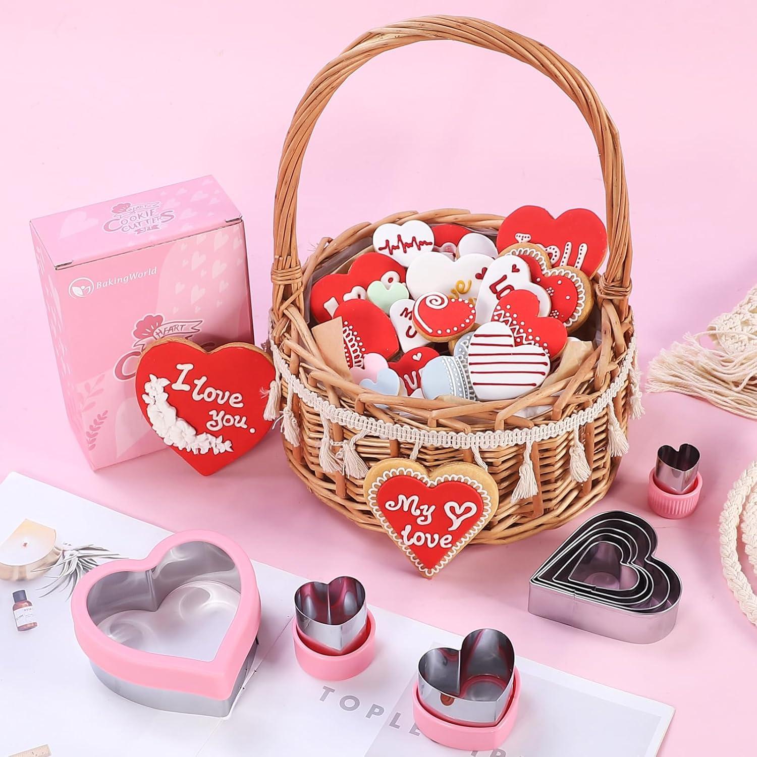 Juego de Cortadores de Galletas Corazón BakingWorld, 9 Piezas