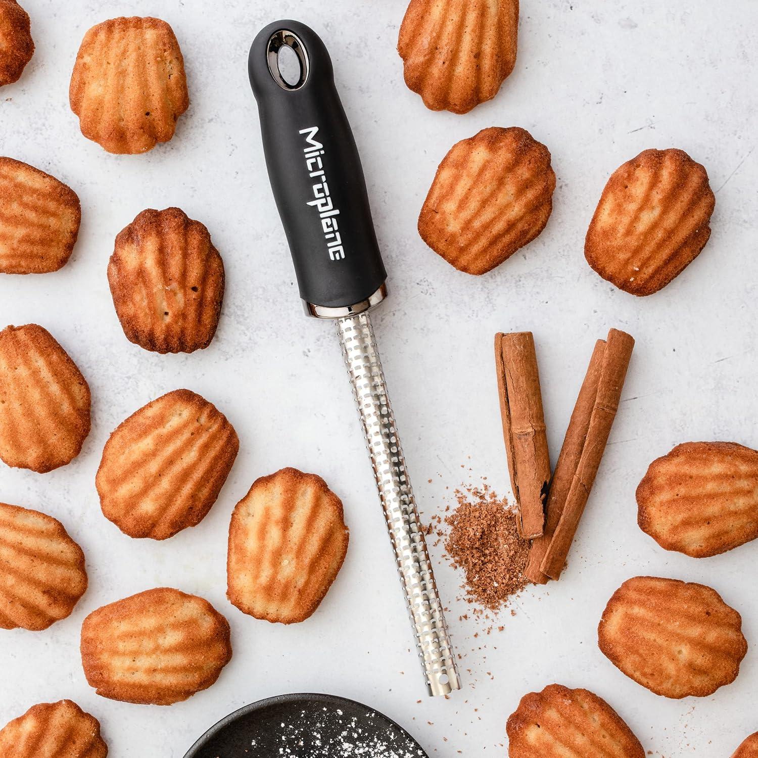 Rallador de Especias Microplane Classic Negro - Acero Inoxidable