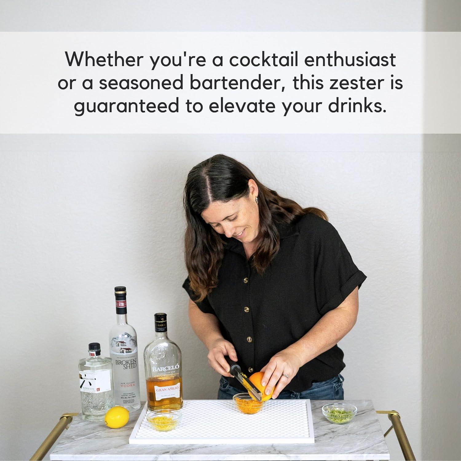 Rallador de Queso y Cítricos A Bar Above - Acero Inoxidable 30.48 cm