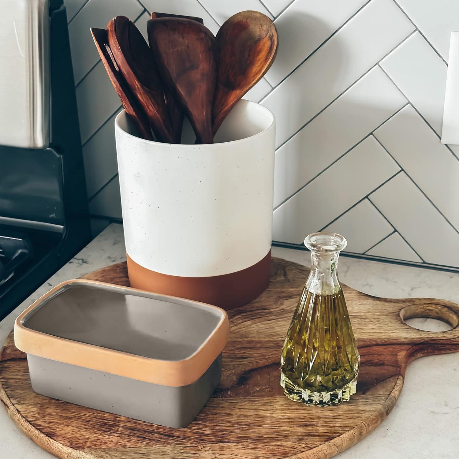 Plato de Mantequilla Mora Ceramics 2 en 1 con Tapa 503.5 ml