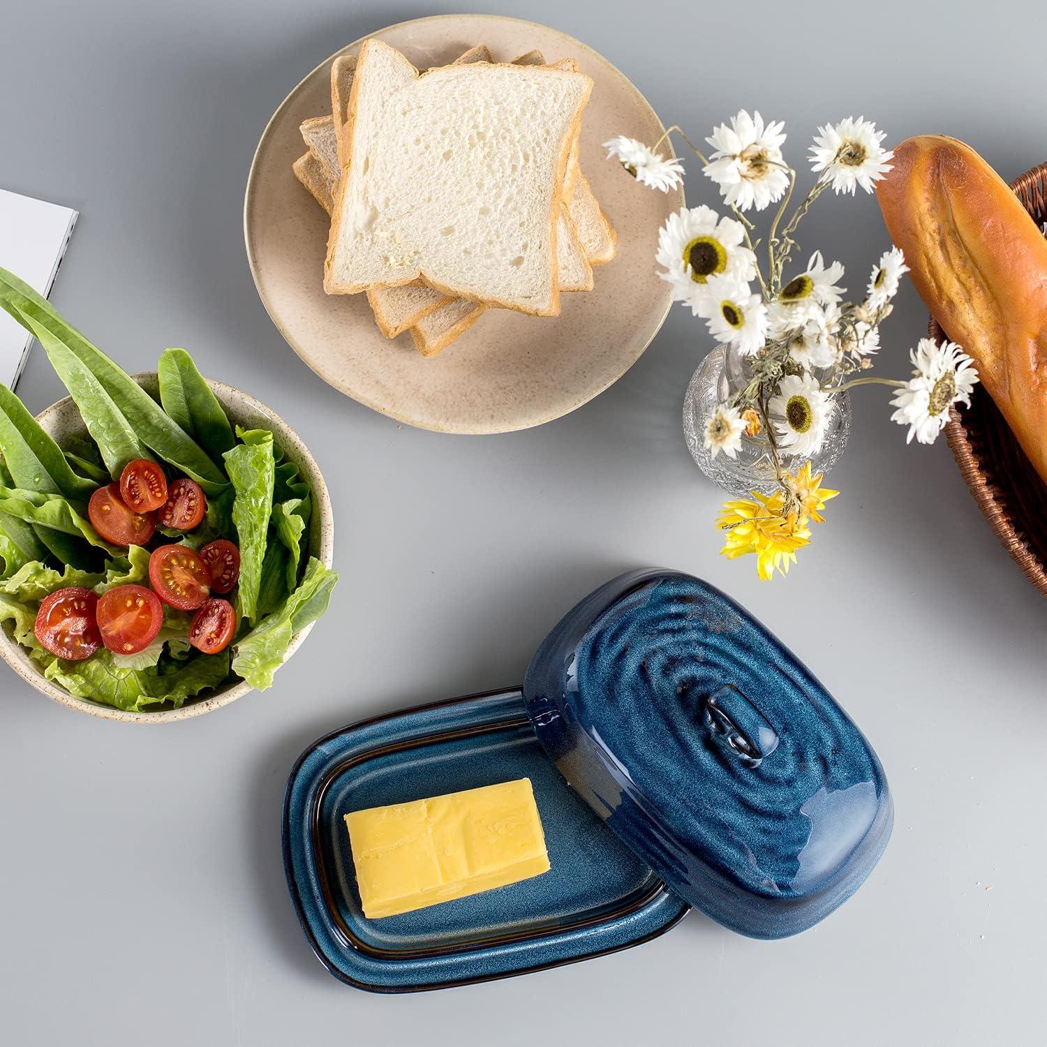 Plato de Mantequilla Hasense de Porcelana Azul con Tapa 19.6x13 cm