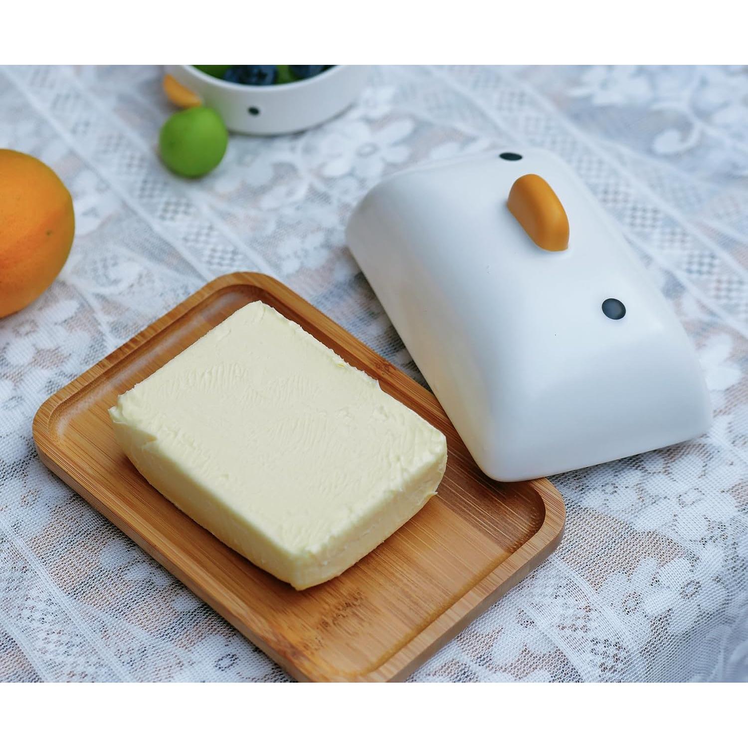 Plato de Mantequilla PURROOM con Tapa de Porcelana y Bandeja de Bambú