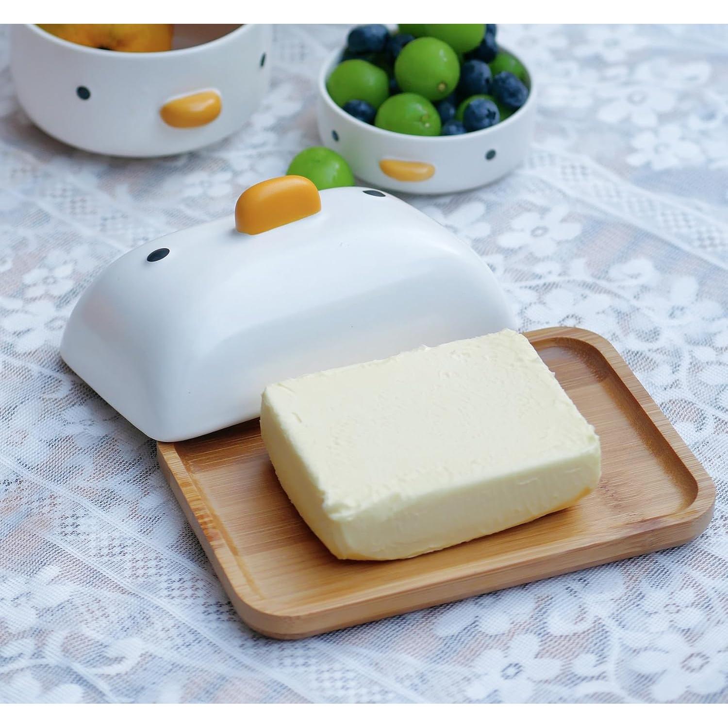 Plato de Mantequilla PURROOM con Tapa de Porcelana y Bandeja de Bambú