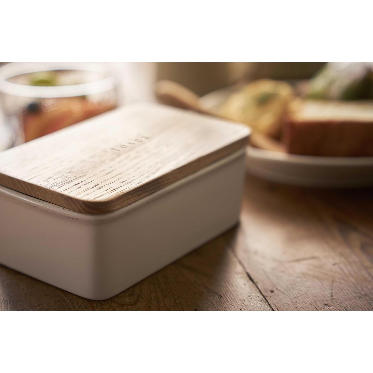 Plato de Mantequilla Cerámica Yamazaki Home con Tapa de Madera