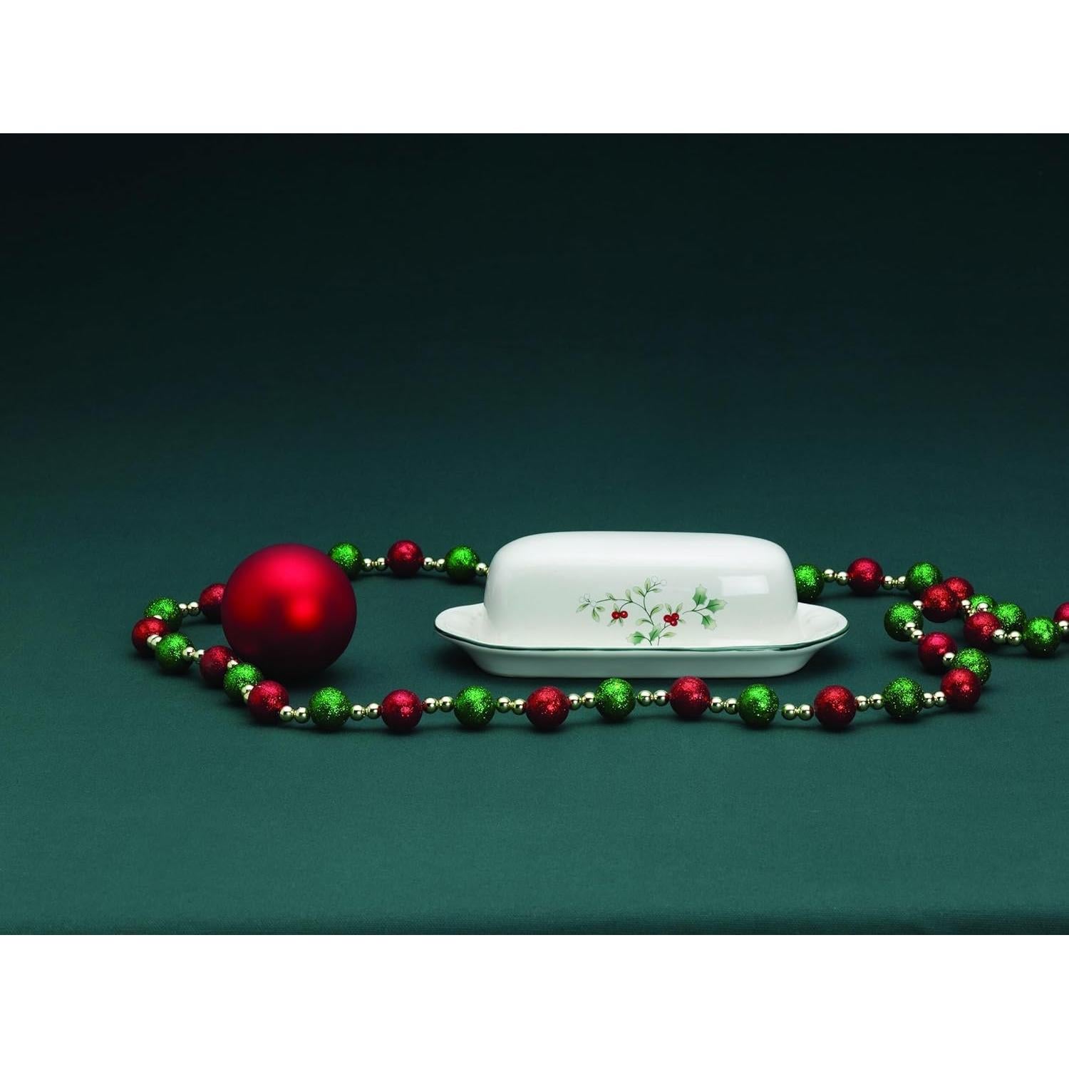 Plato de Mantequilla Cubierto Pfaltzgraff Winterberry 20.3x10.2cm