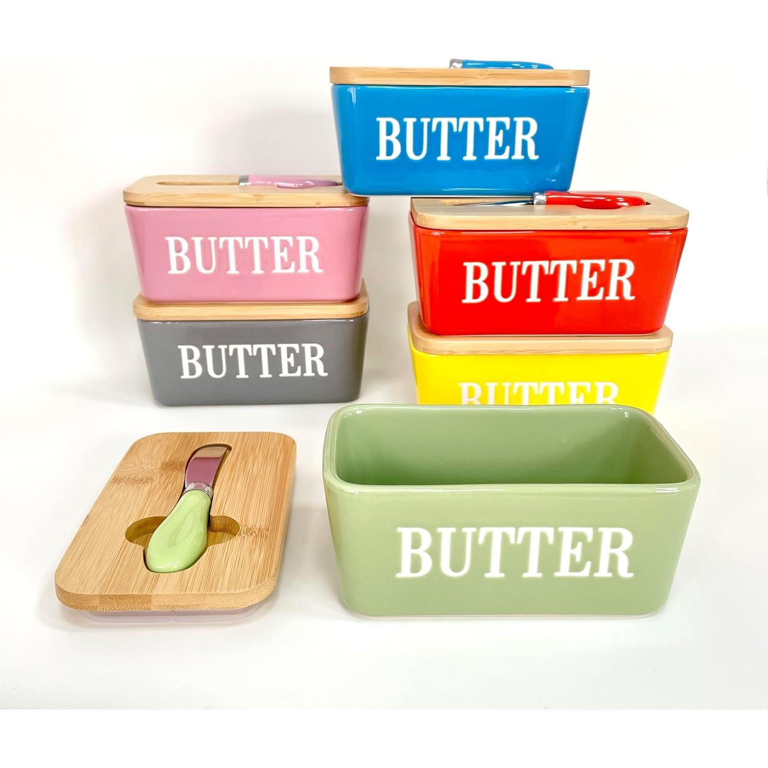 Plato de Mantequilla Domini Rosa con Tapa y Cuchillo 16.5x10.2cm