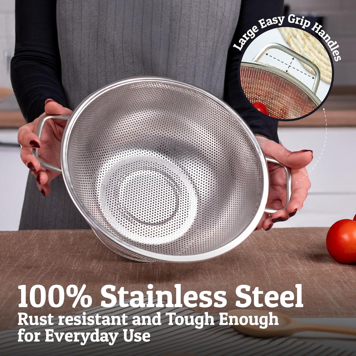 Colador de Acero Inoxidable PriorityChef 2.84 L con Mango