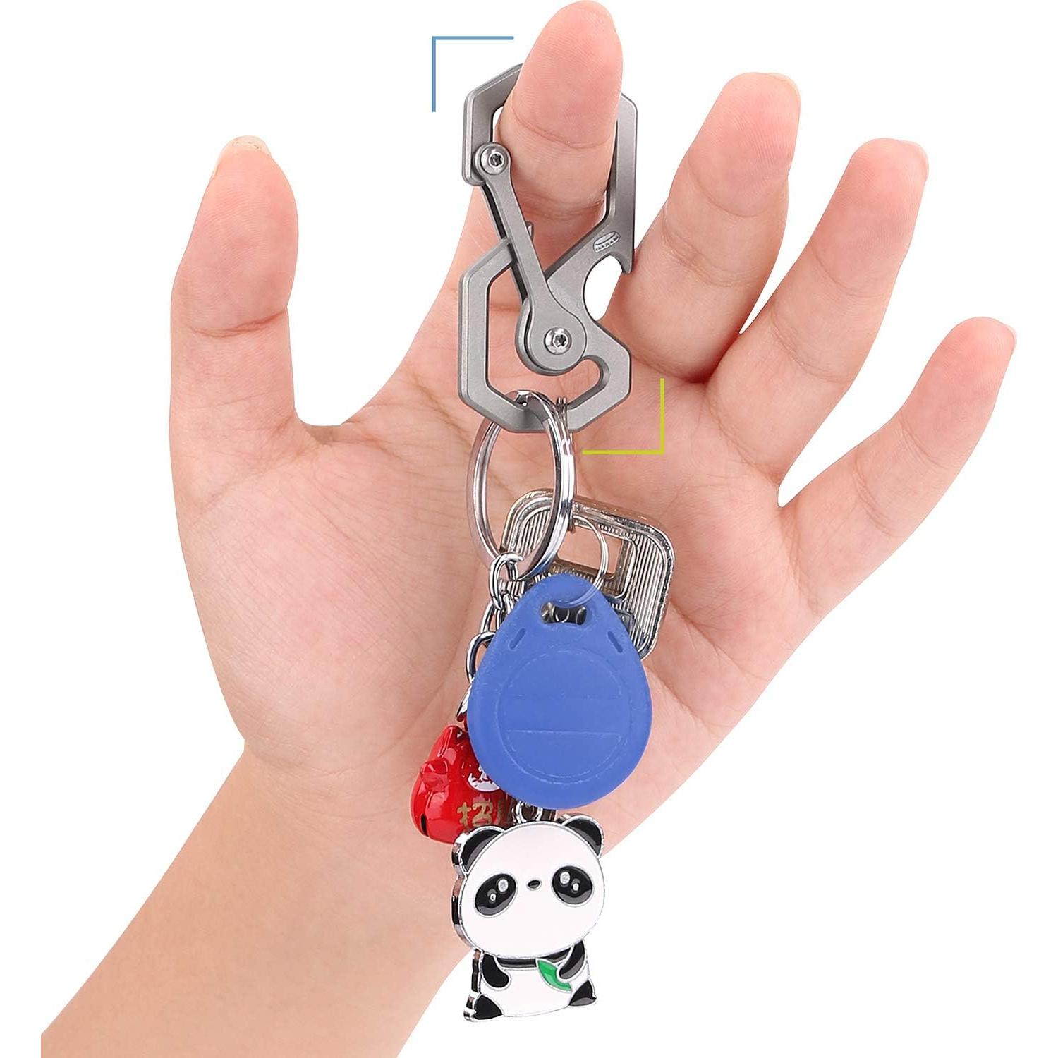 Llave de Titanio Multifuncional Clip Carabiner Gris EDC