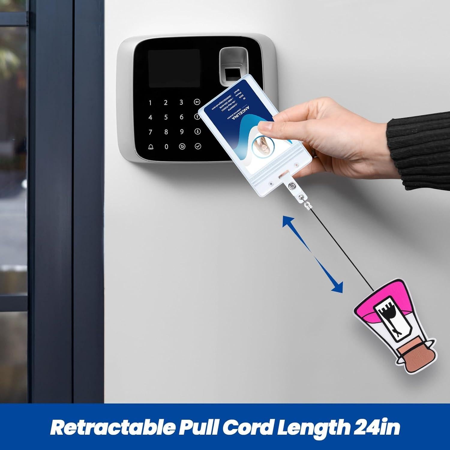 Soporte Retráctil para Insignia de Enfermera BVIIE Llama