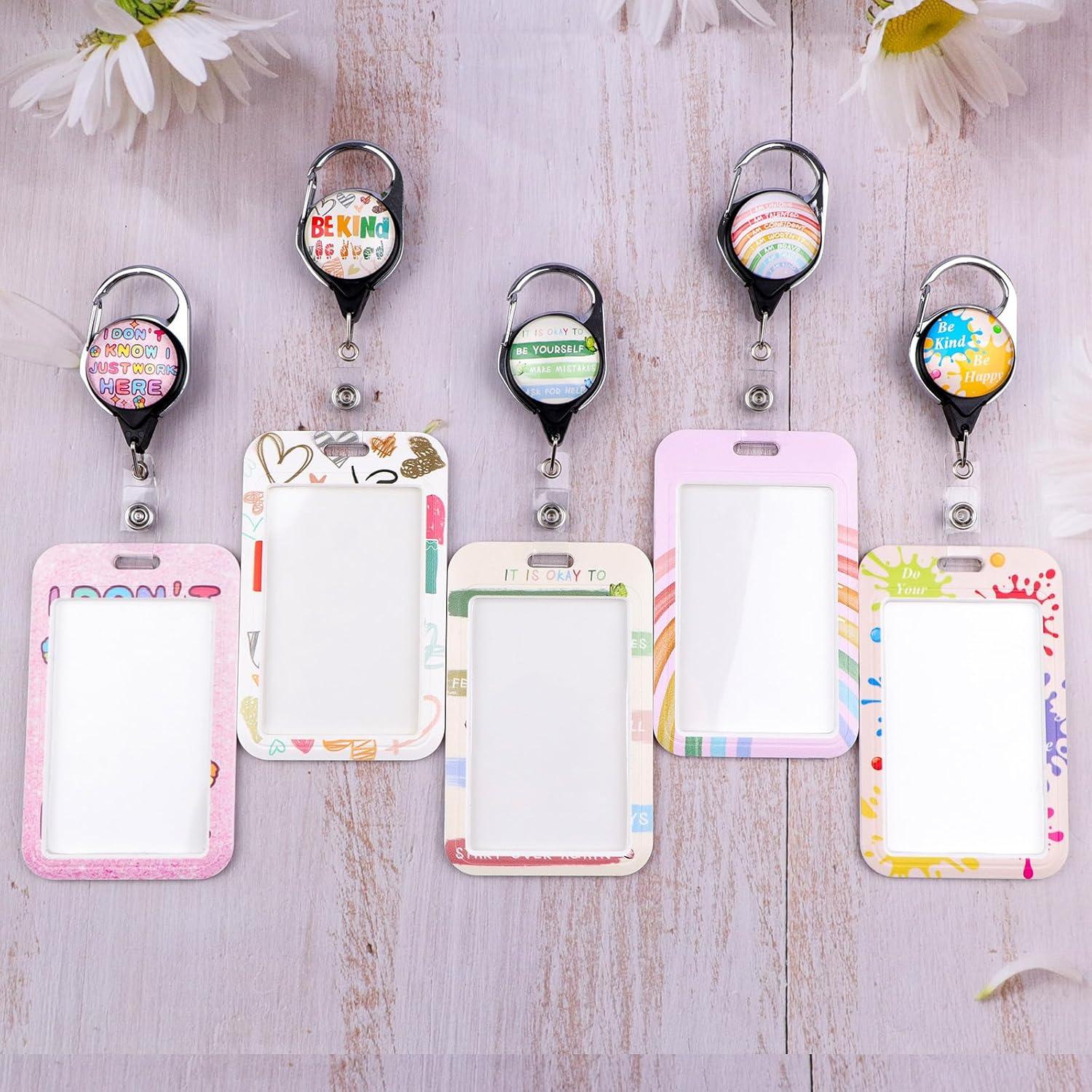 Porta Tarjetas Retráctil Rosa Beemorita con Clip Mosquetón