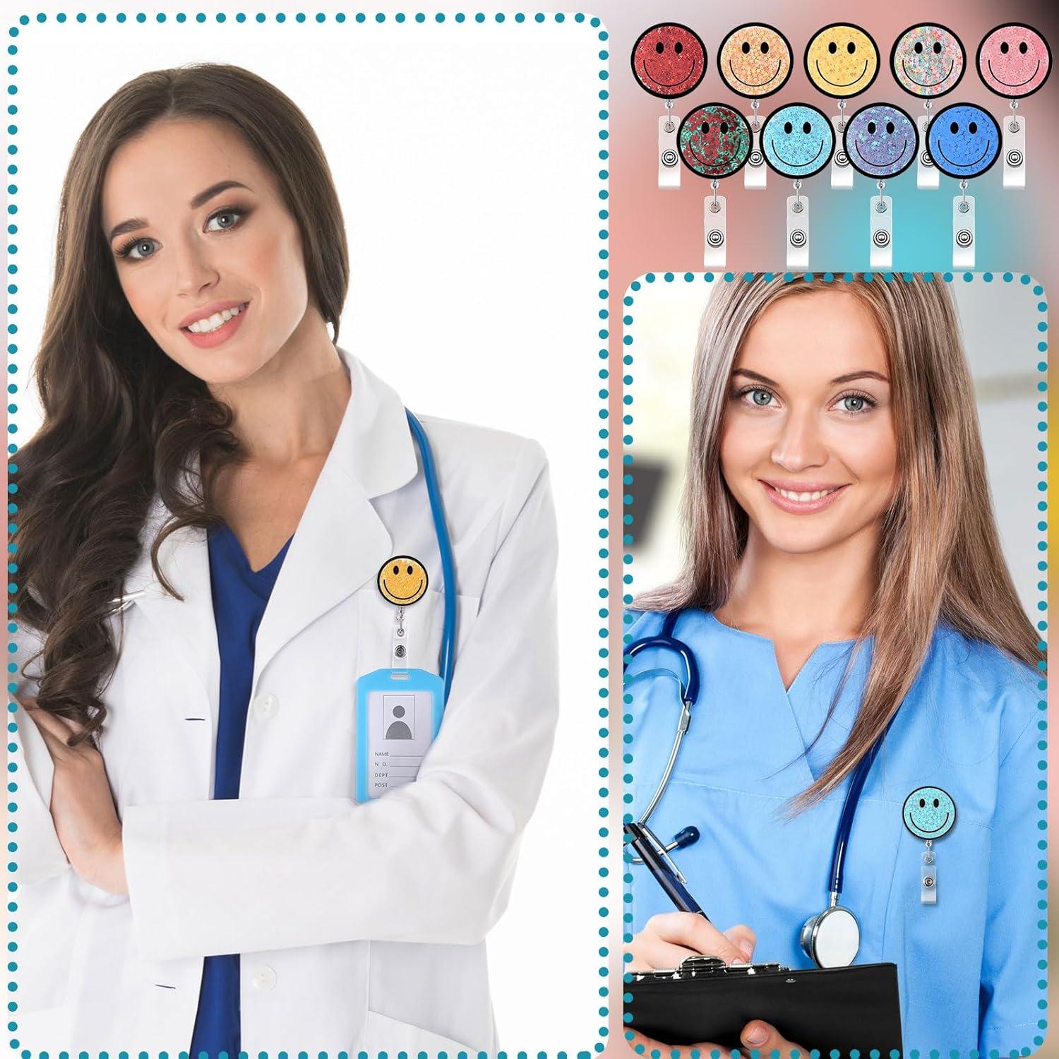 18 Portatarjetas Retráctiles Glenmal con Carita Sonriente