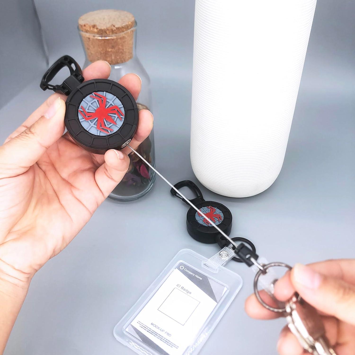 Llave Retráctil Femhorp con Soporte de Insignia 80 cm Rojo