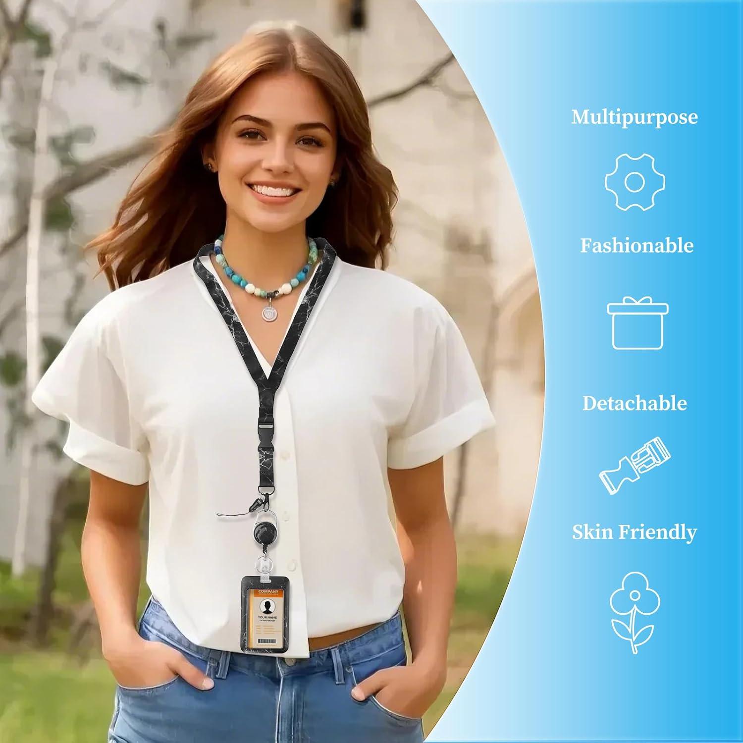 Porta Credenciales Retráctil Eeffzia con Mosquetón Negro