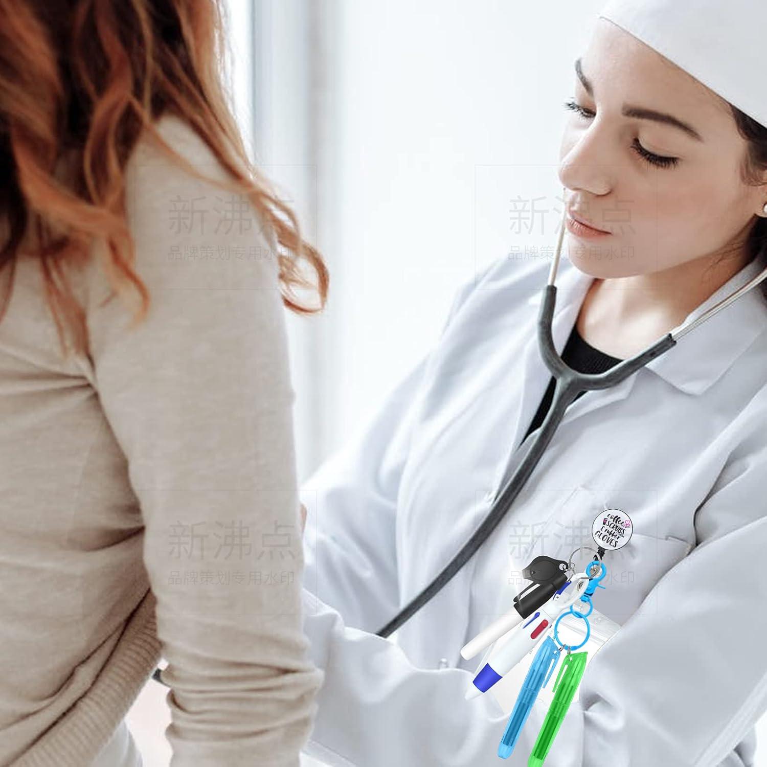 Set de 30 bolígrafos y resaltadores DOUB con llaveros LED