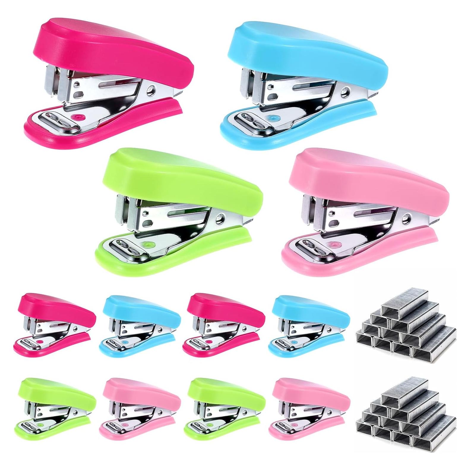 12 Grapadoras Mini HOFURME con 12 Cajas de Grapas - Colores Variados
