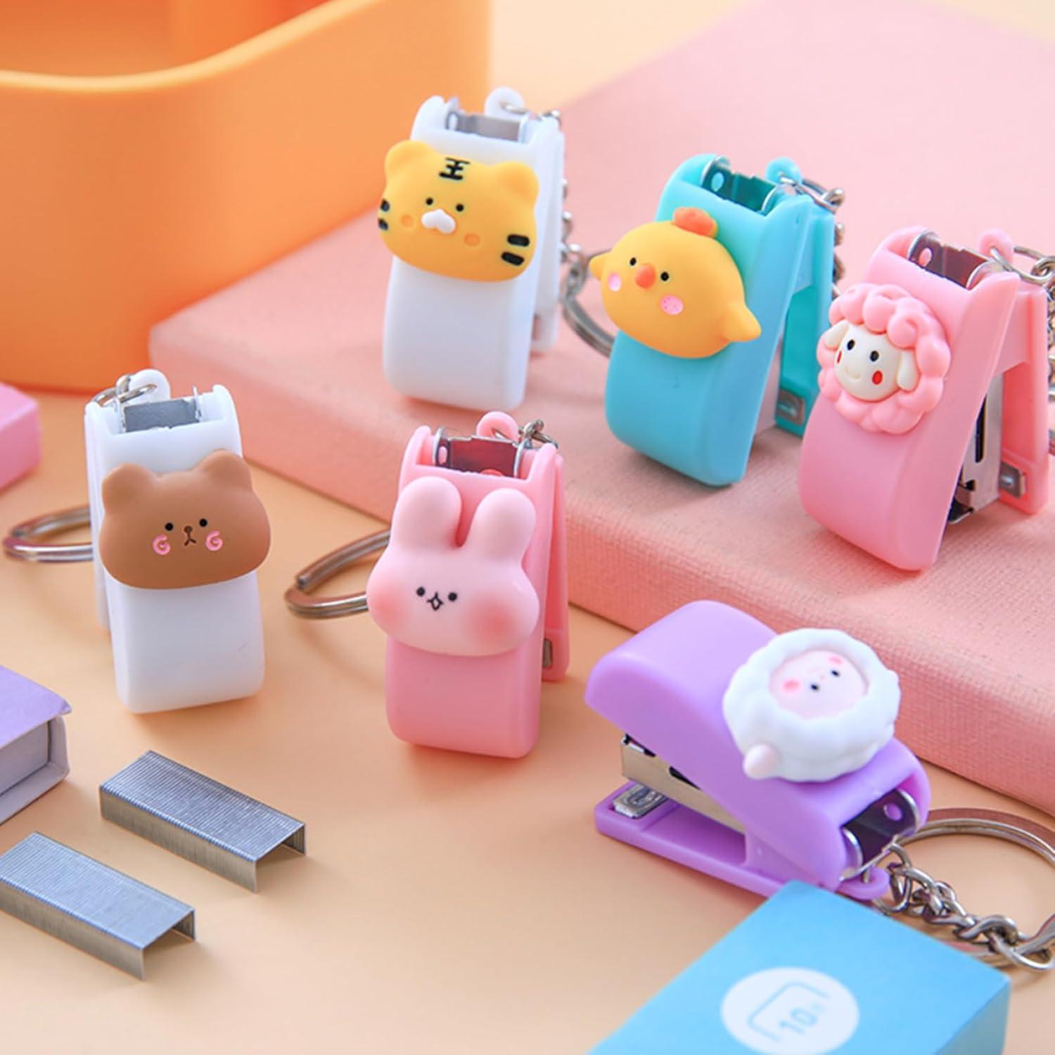 Set de 4 Mini Grapadoras JLEivvi Rosa con Grapas 81.69g